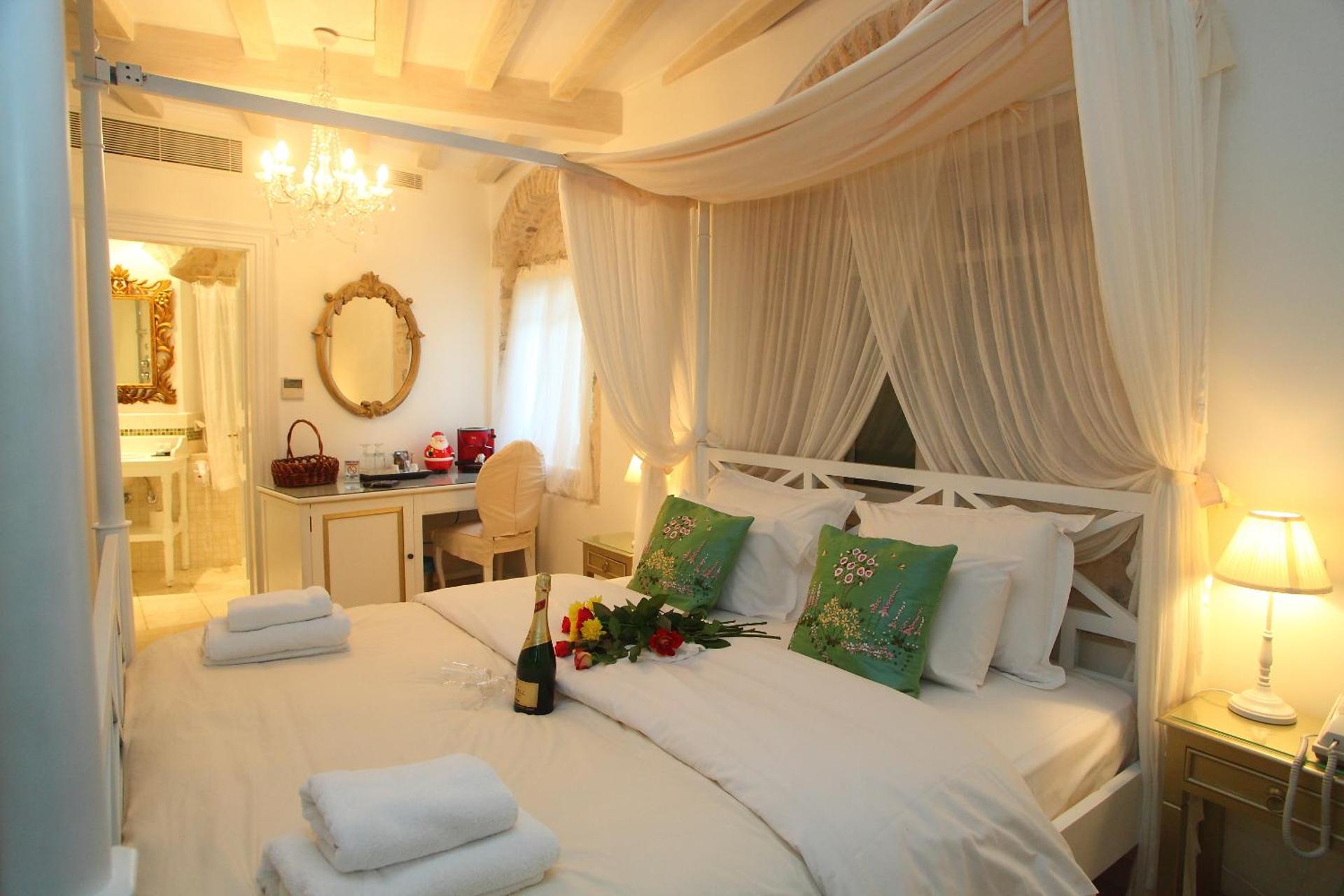 The Aigli - Photo 32