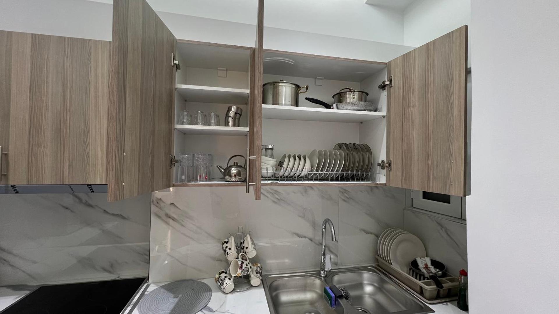 Four Seasons Apartment - Photo 12