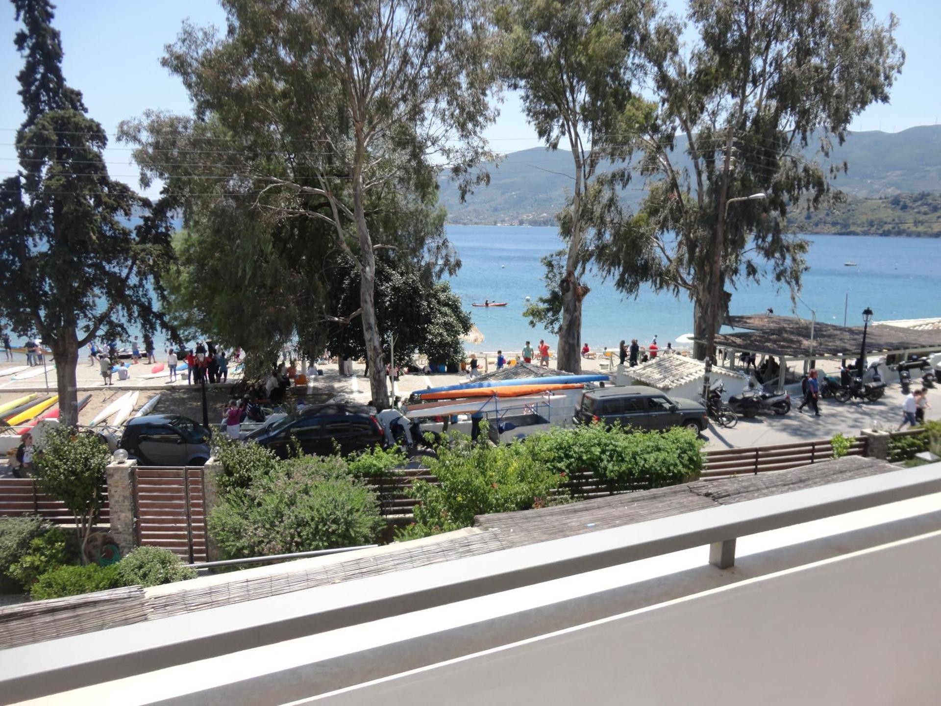 One-Bedroom House with Sea View