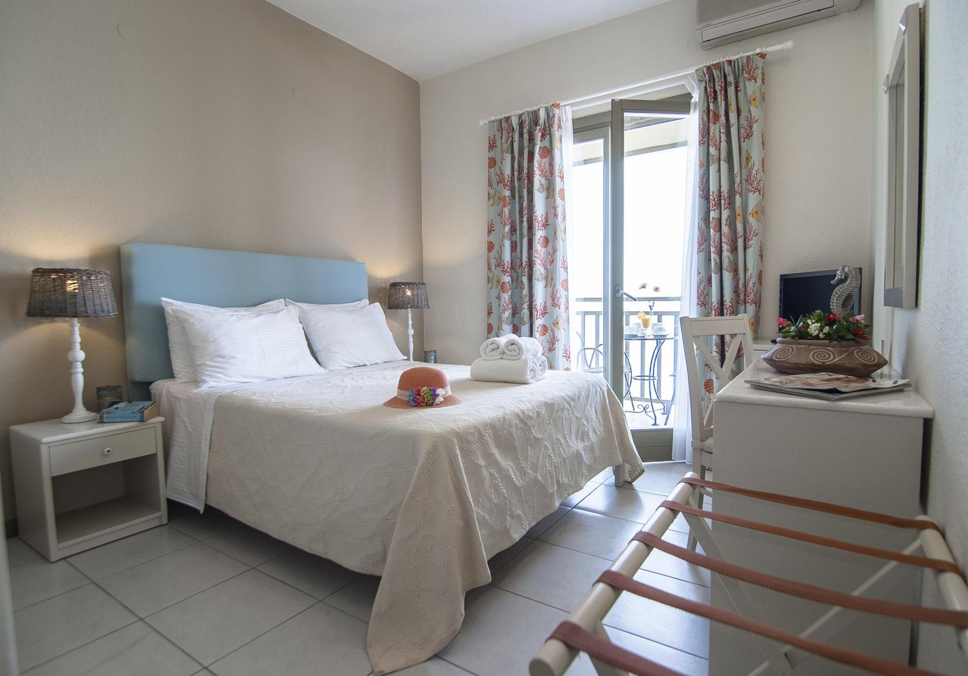 Kenta Beach Hotel - Photo 13