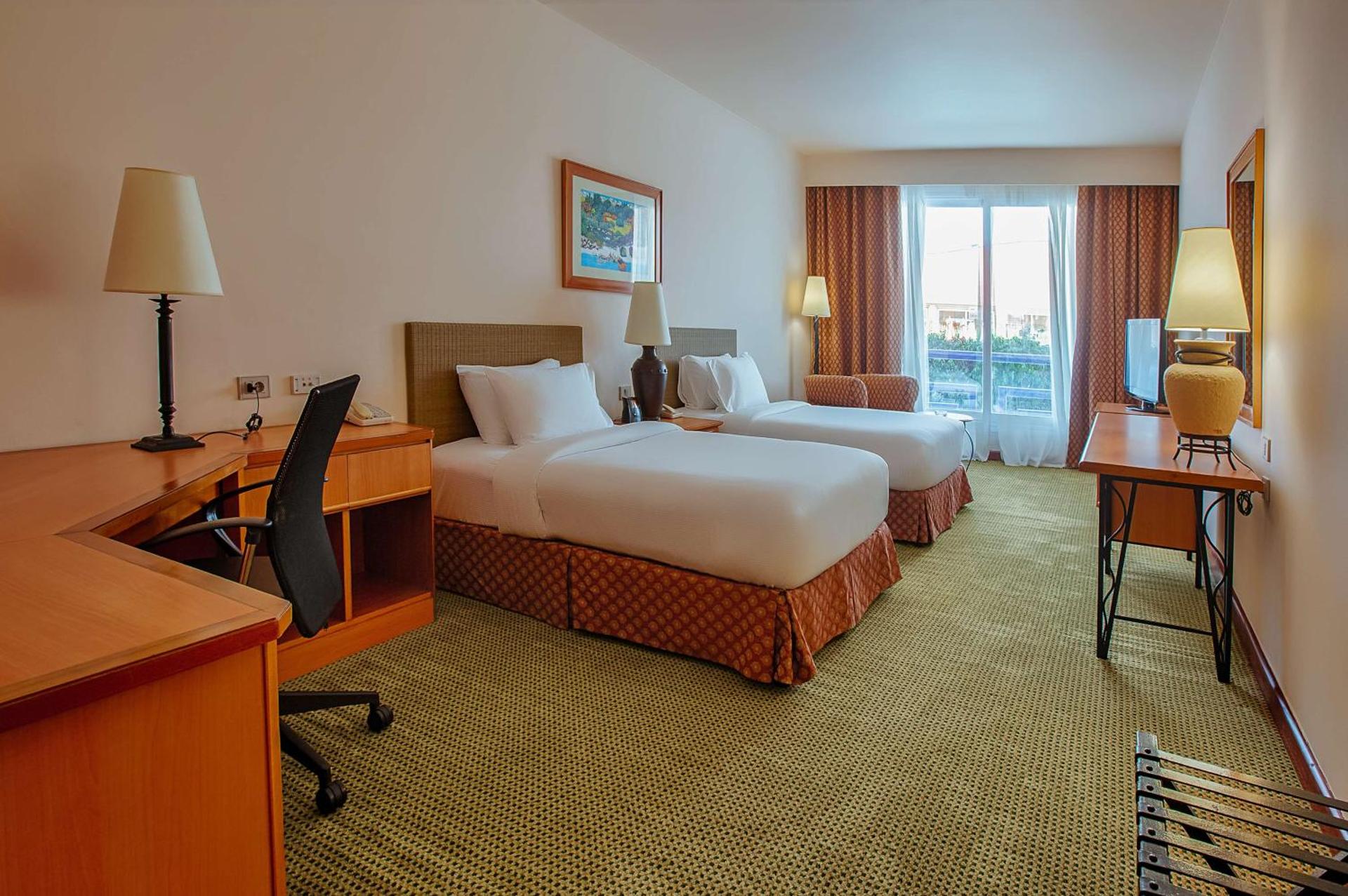 Hilton Alexandria Green Plaza - Photo 6