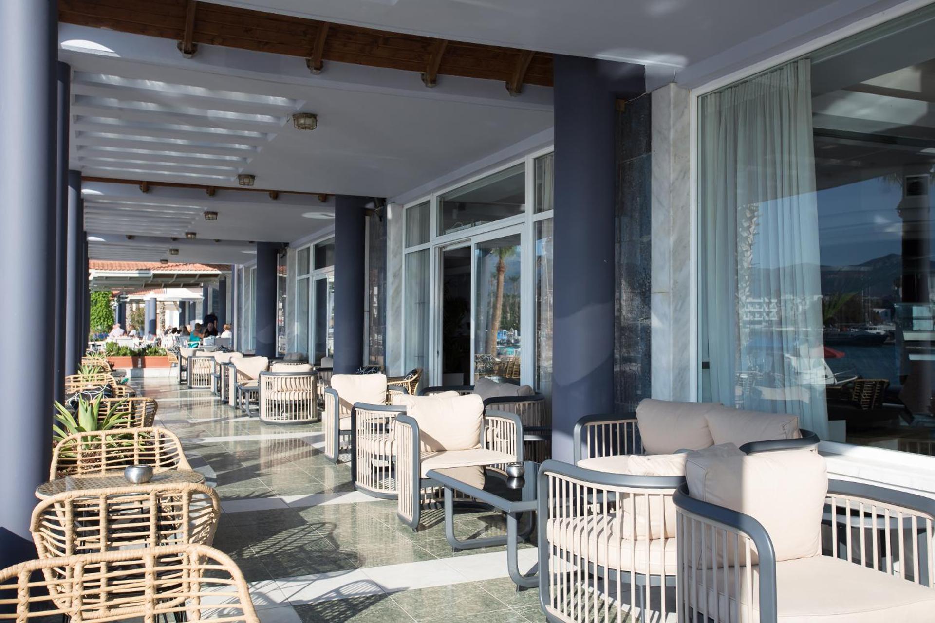 Kosta Palace - Photo 74