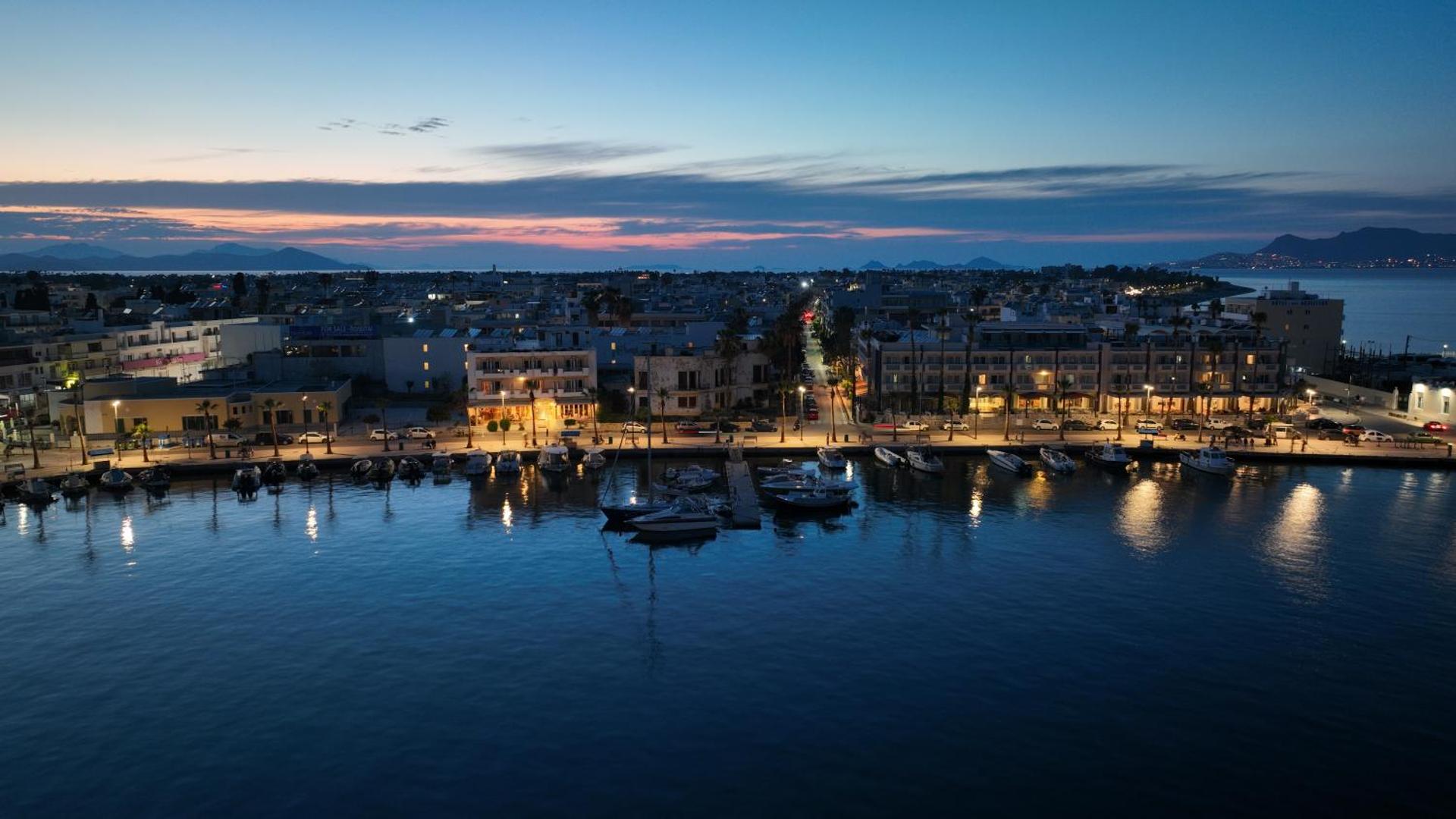 Kosta Palace - Photo 83