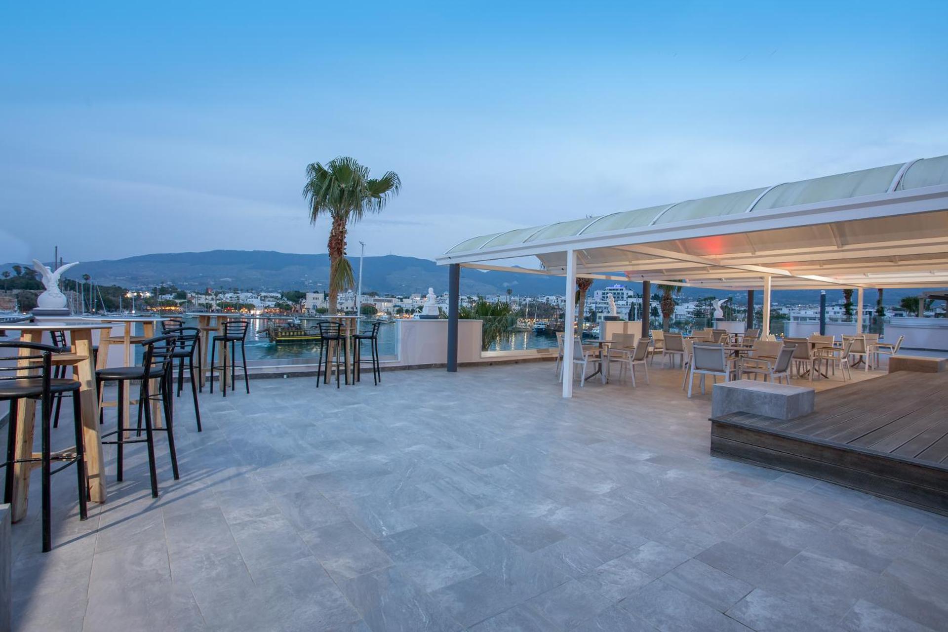 Kosta Palace - Photo 82