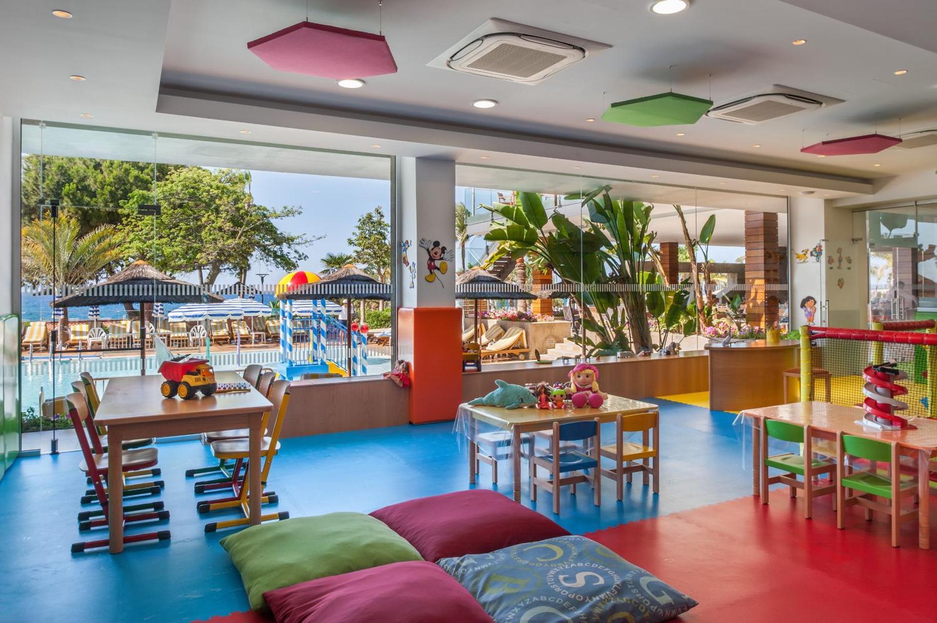 Amathus Beach Hotel Limassol - Photo 6