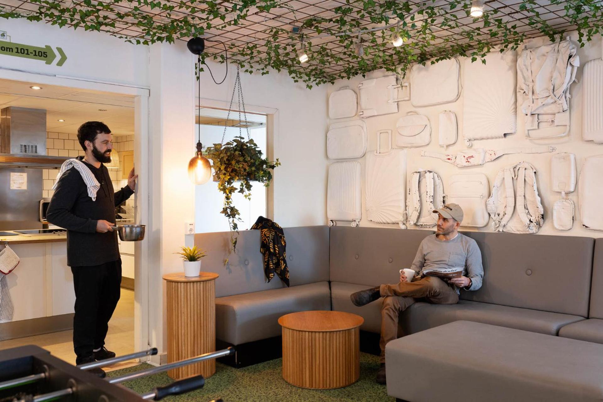 Slottsskogens Hostel - Photo 51