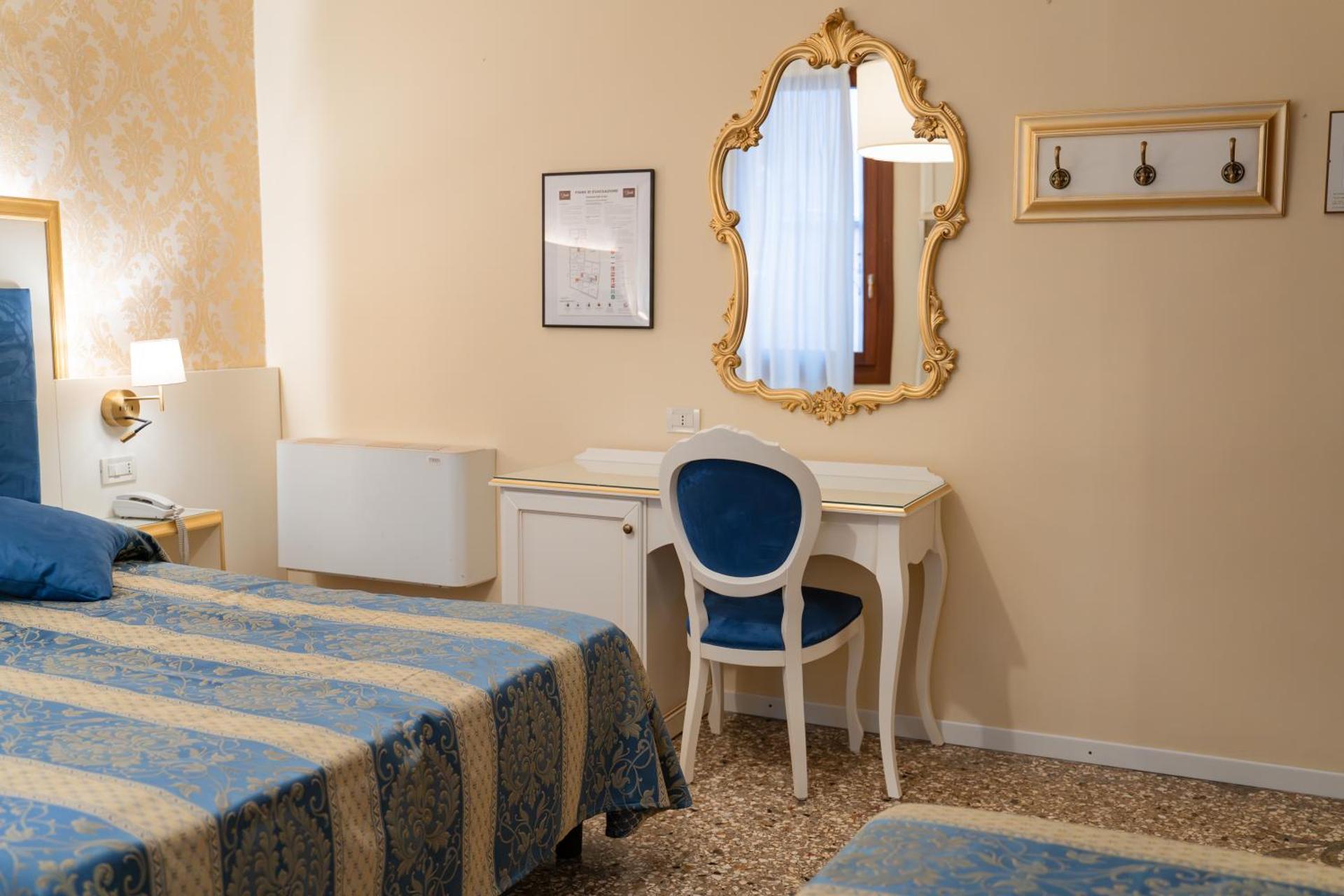 Hotel Tivoli - Photo 52