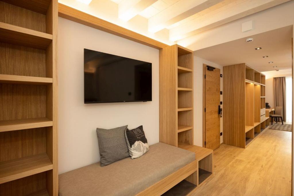 Hotel Margherita - Photo 61