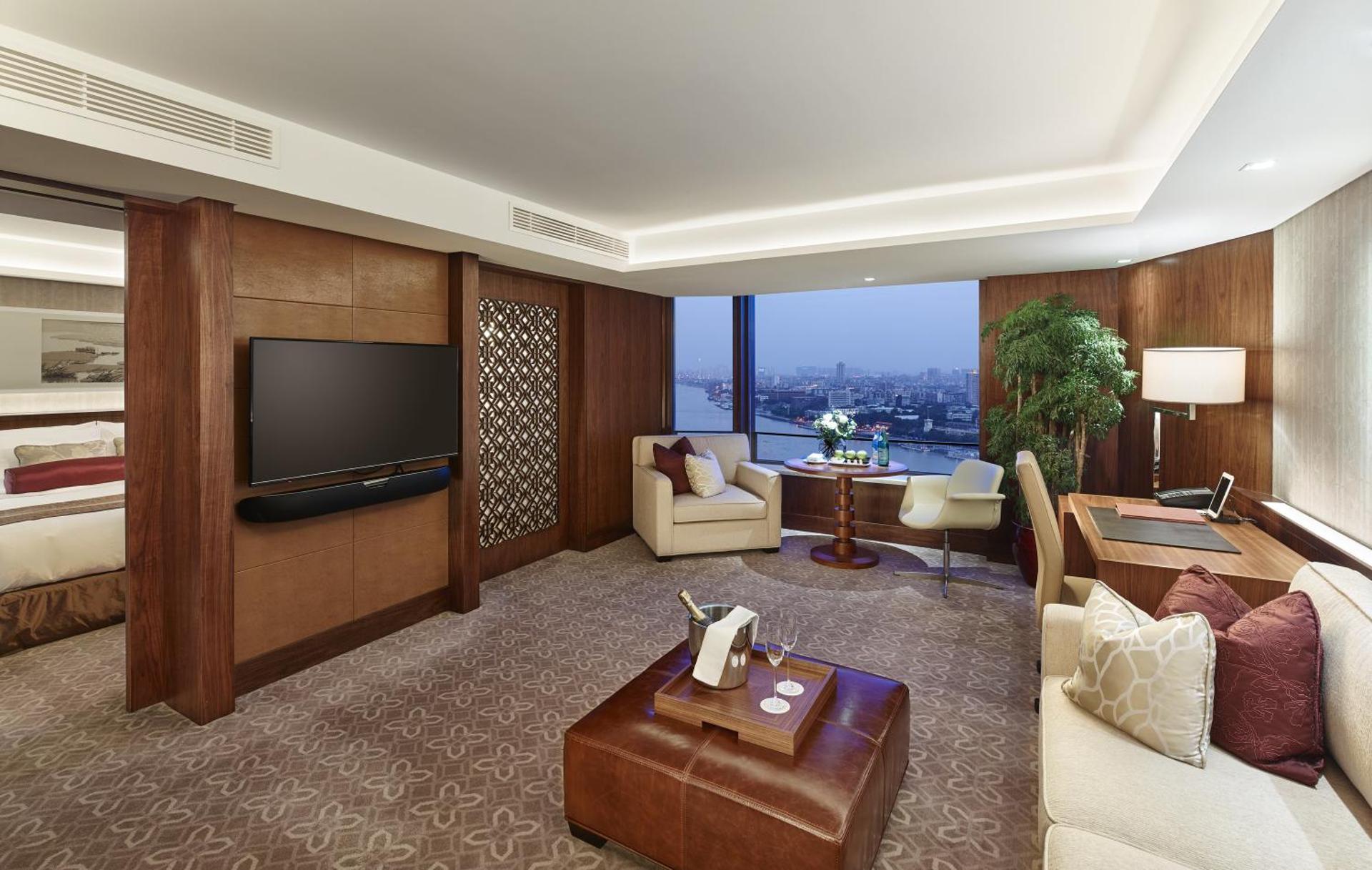 White Swan Hotel - Photo 15