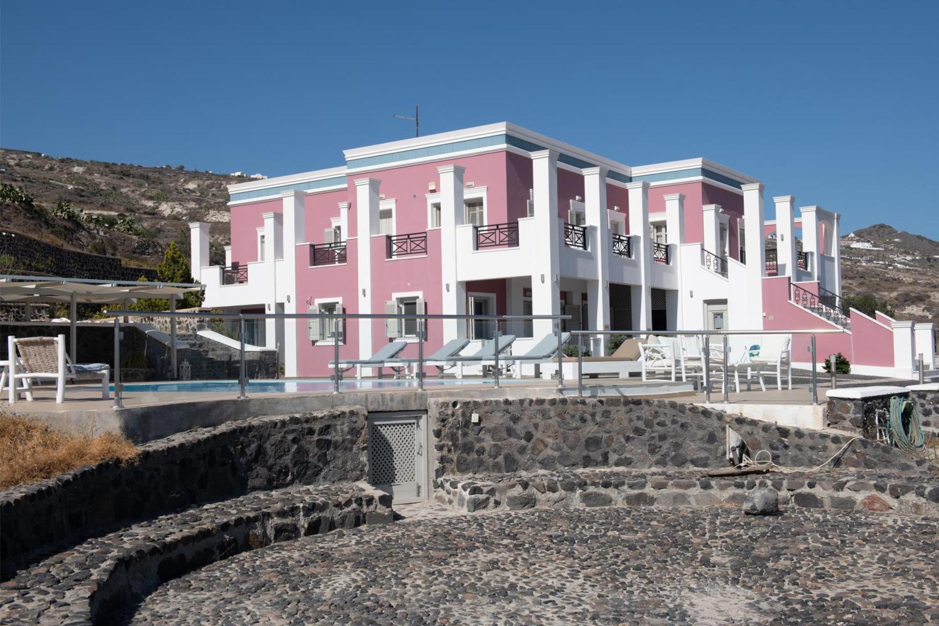 Rose Suites - Photo 60