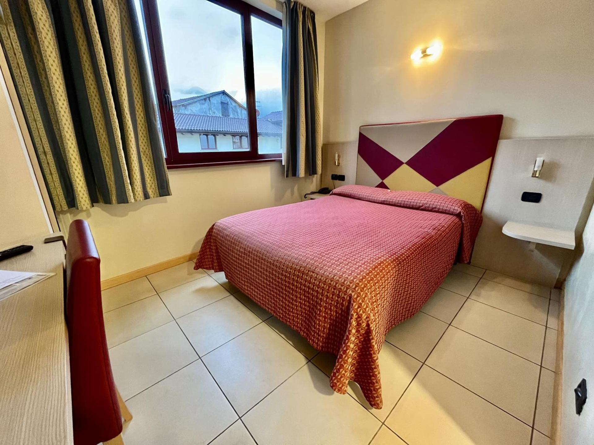 Hotel Lovere Resort & Spa - Photo 2
