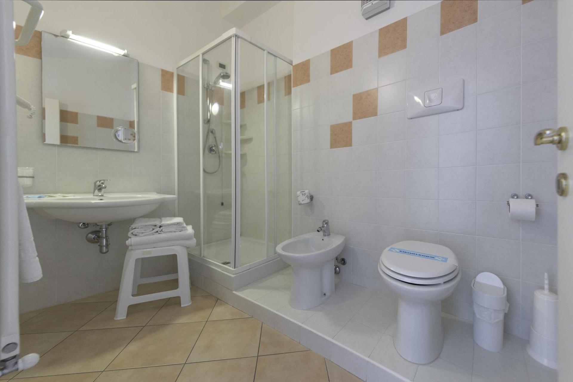 Hotel Isola Rossa - Photo 24