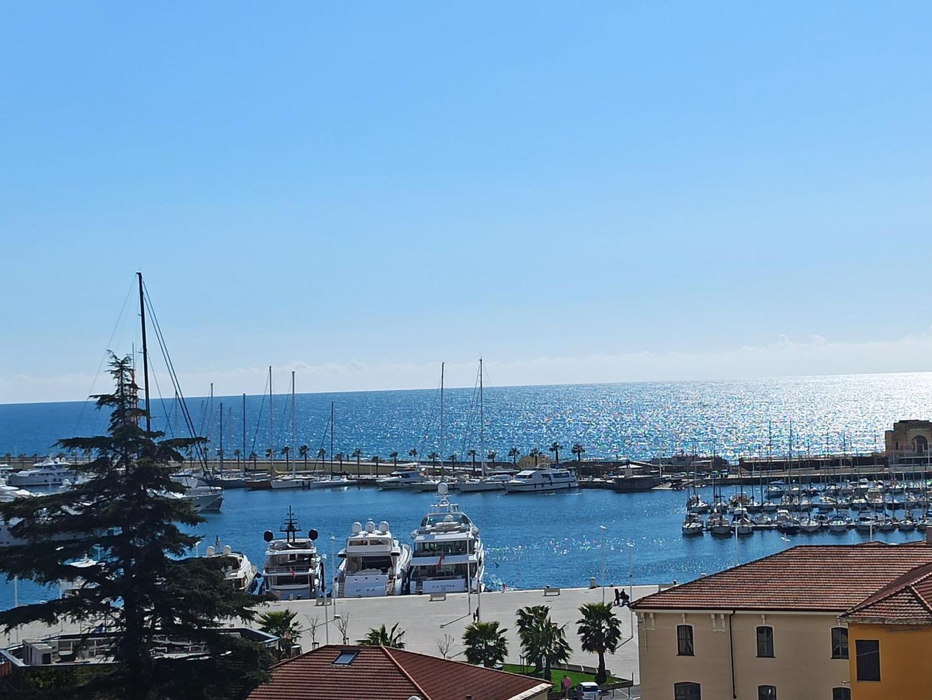 Triple Room with Sea View