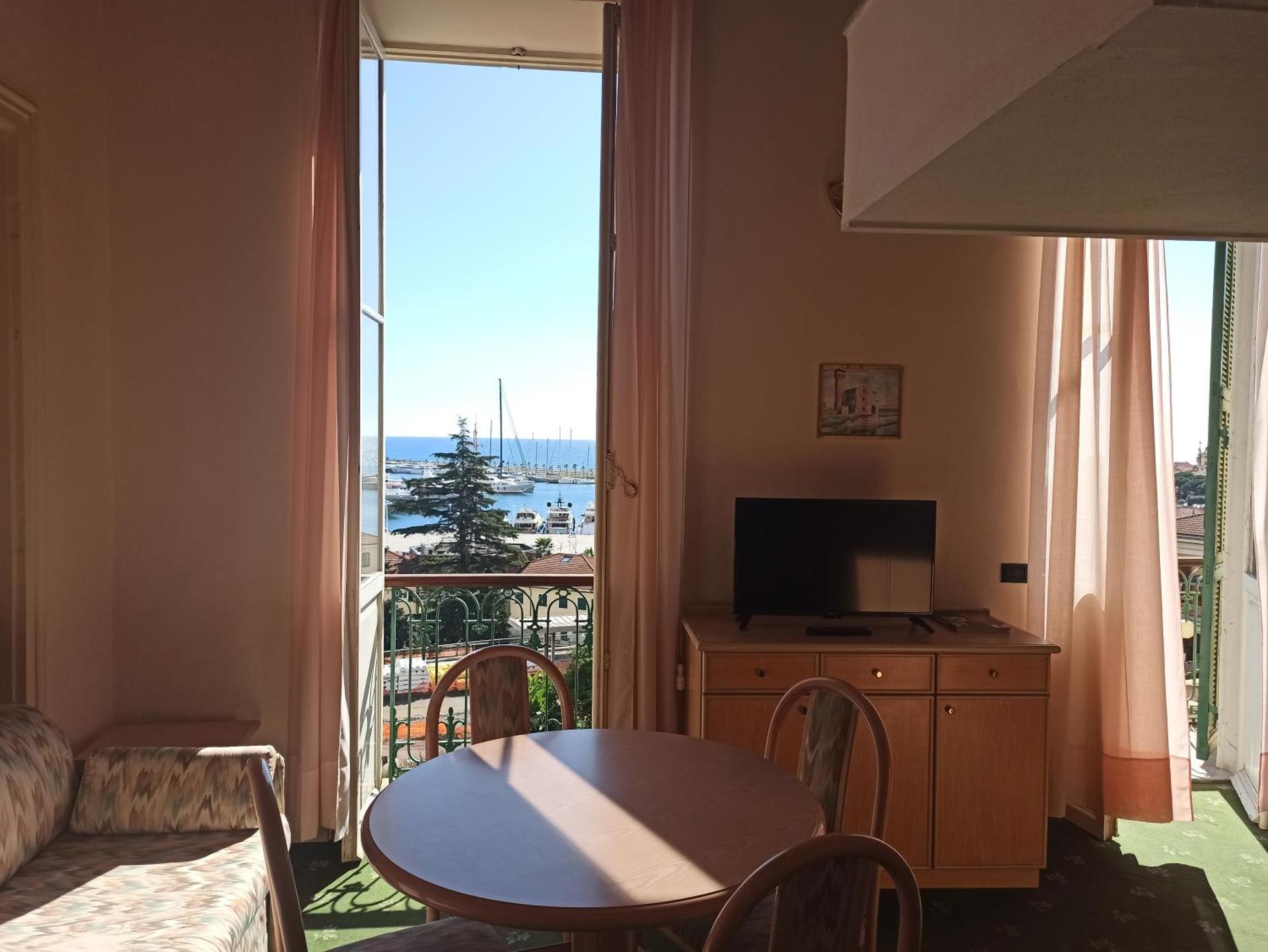 Hotel Miramare - Photo 16