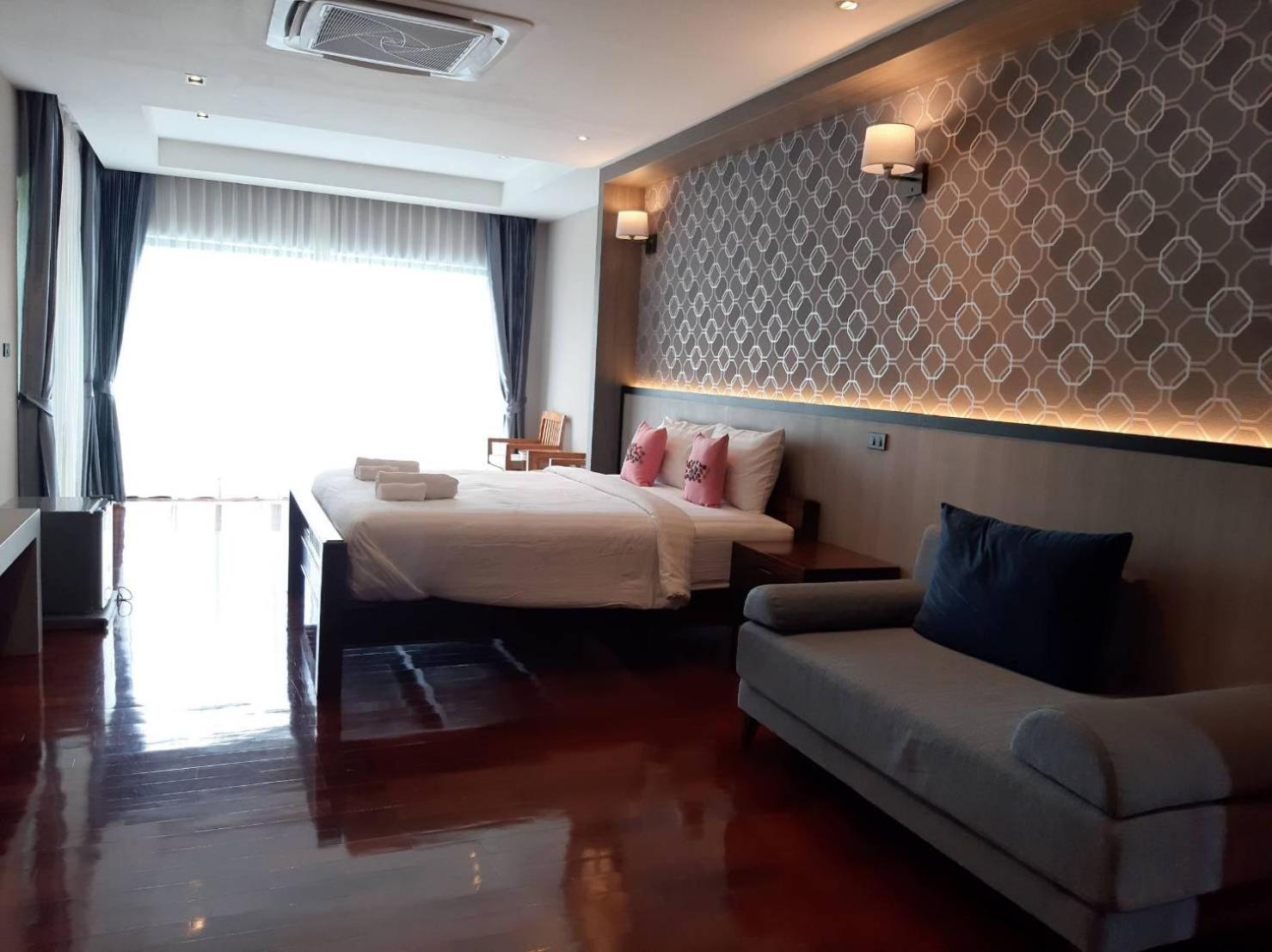 Buraphat Resort - Photo 98