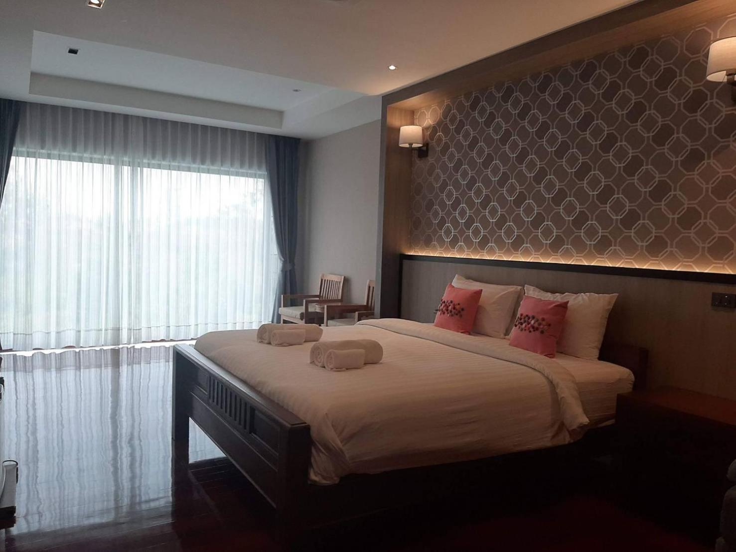 Buraphat Resort - Photo 96