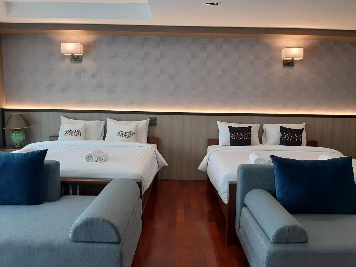 Buraphat Resort - Photo 100