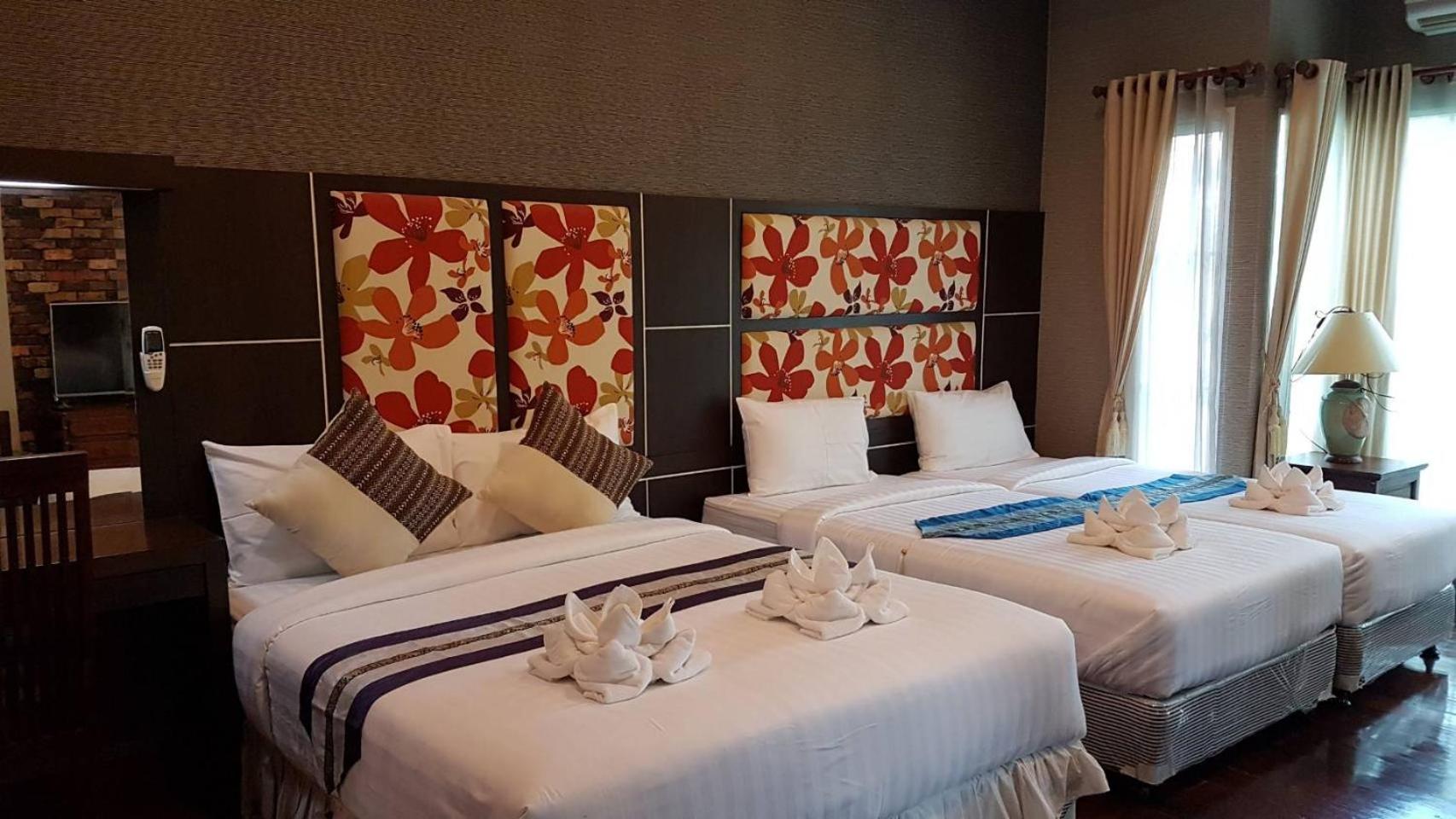 Buraphat Resort - Photo 103