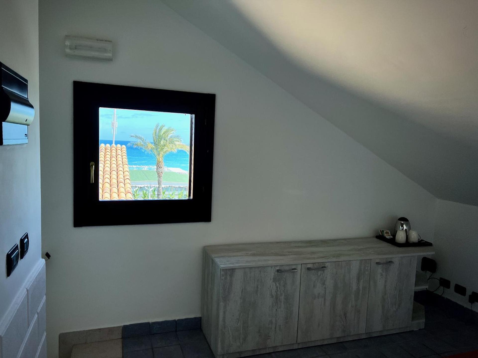 Hotel Capo Campolato - Photo 4