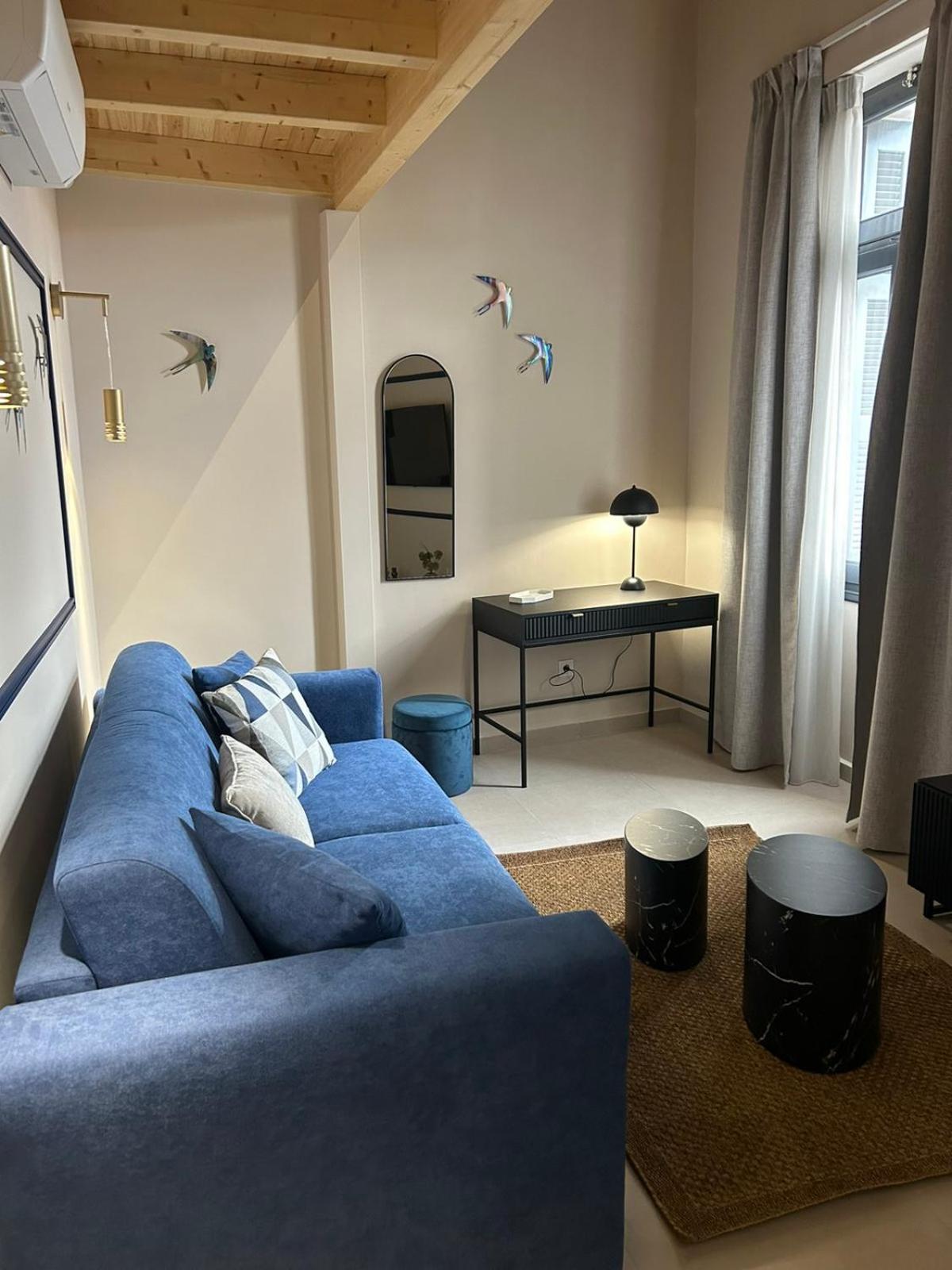 Living Yard Thissio - Photo 49