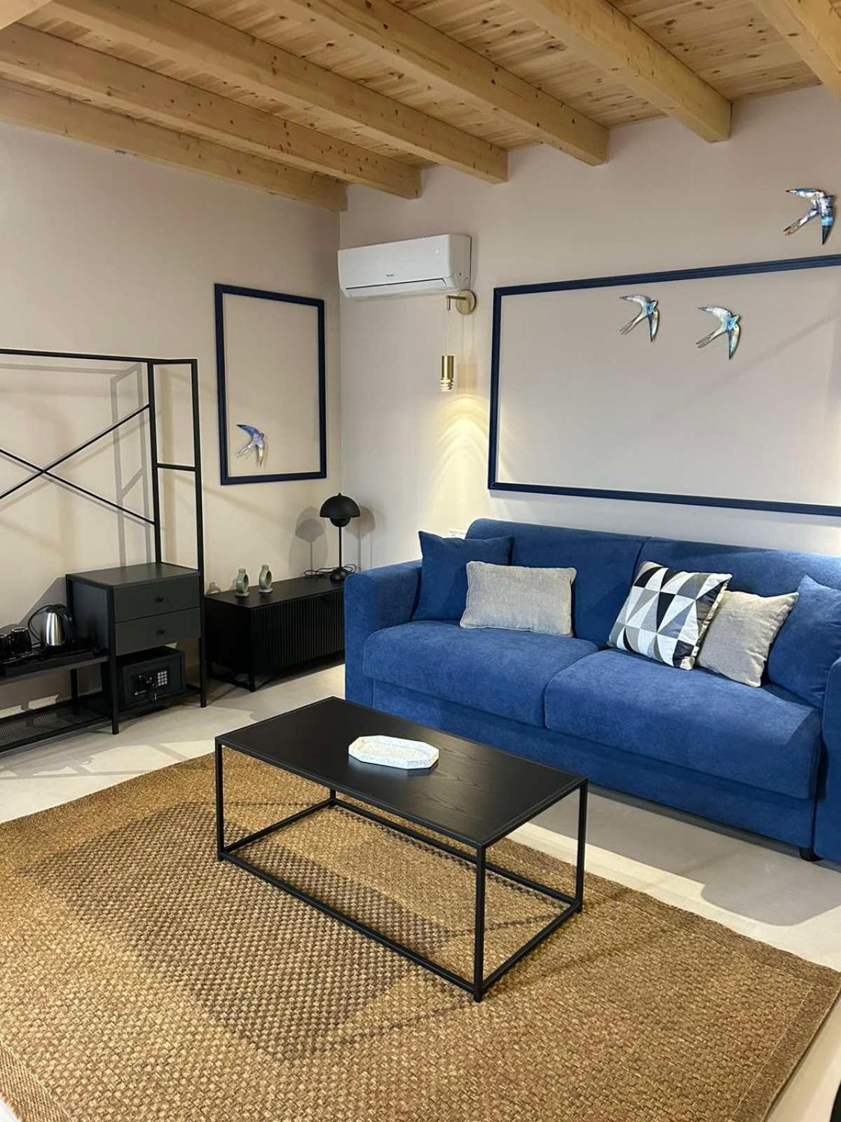 Living Yard Thissio - Photo 9