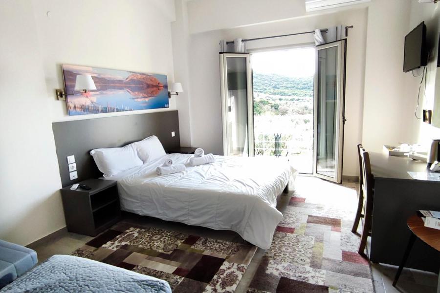 Socrates Organic Village - Wild Olive - Photo 23