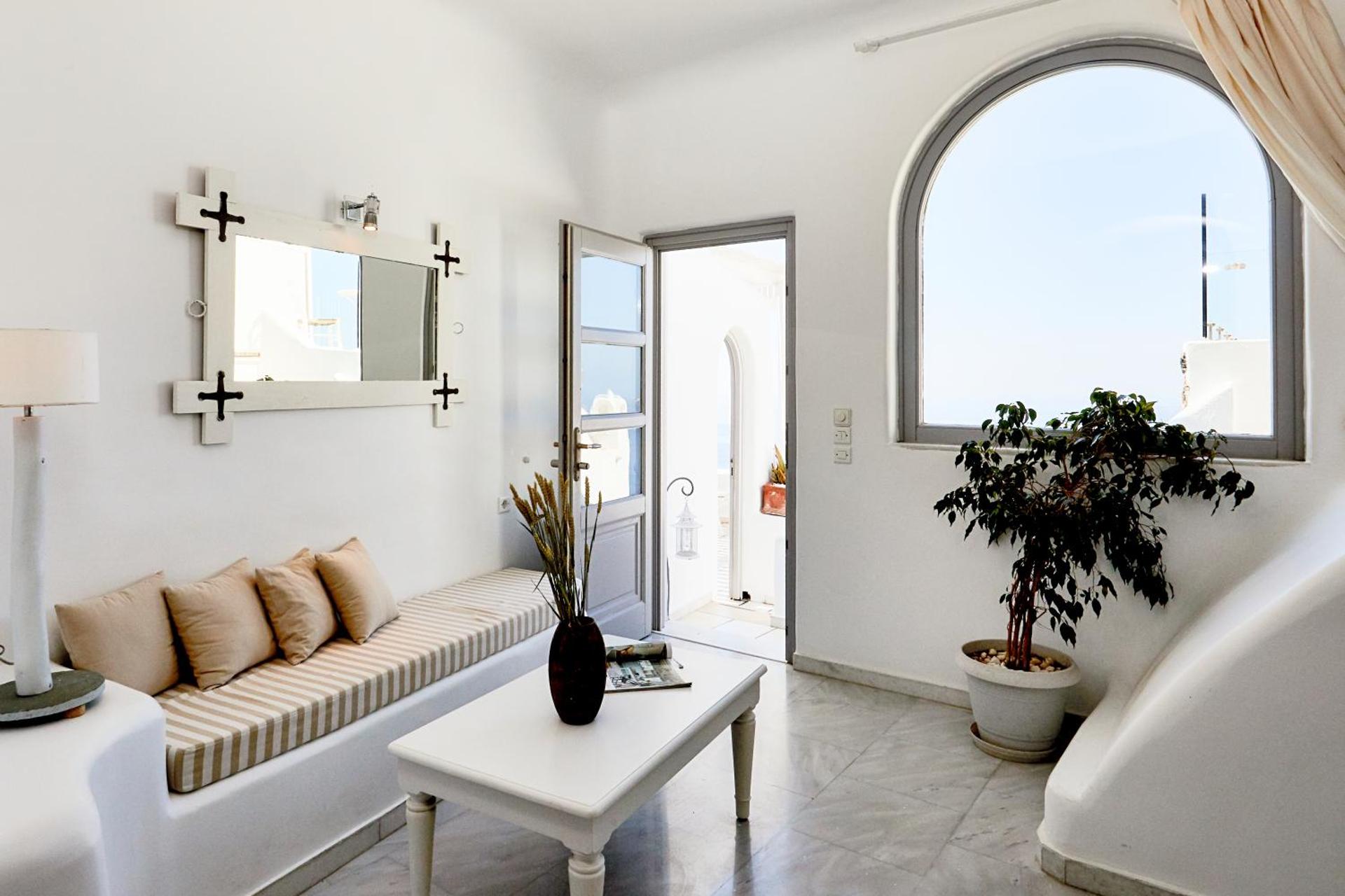 Iliovasilema Suites - Photo 151