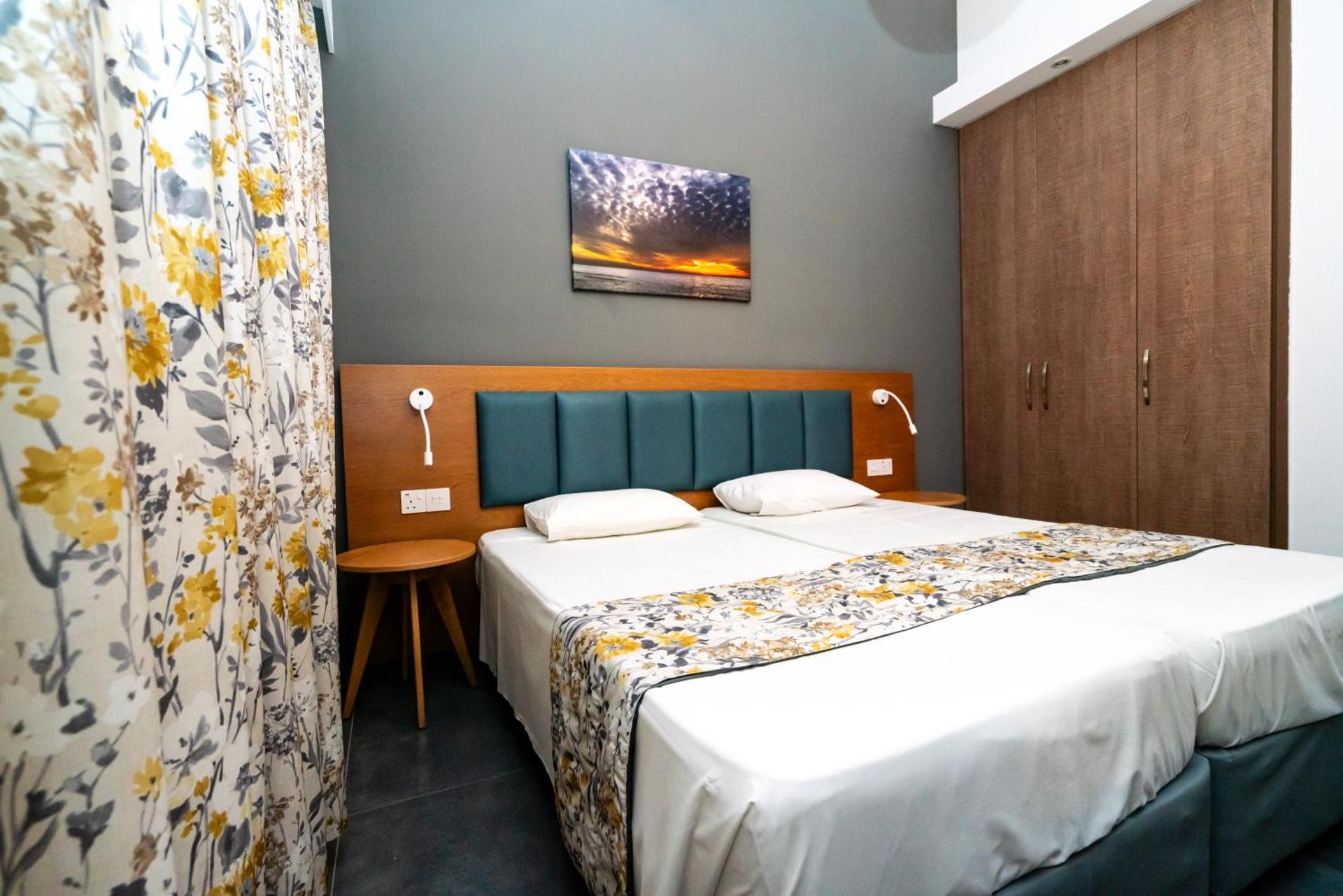 Helios Bay Hotel and Suites - Photo 47