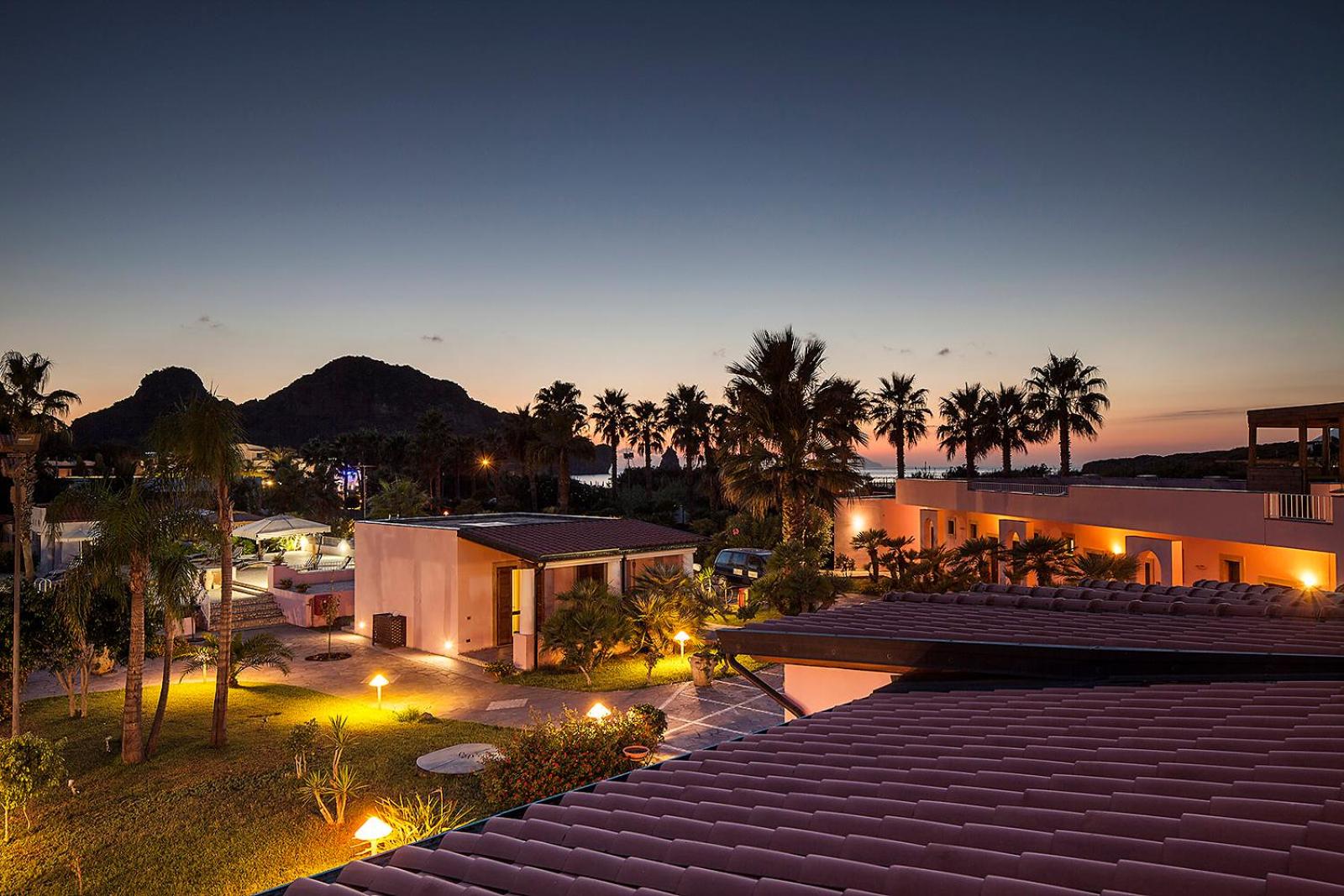 Hotel Eros - Photo 46