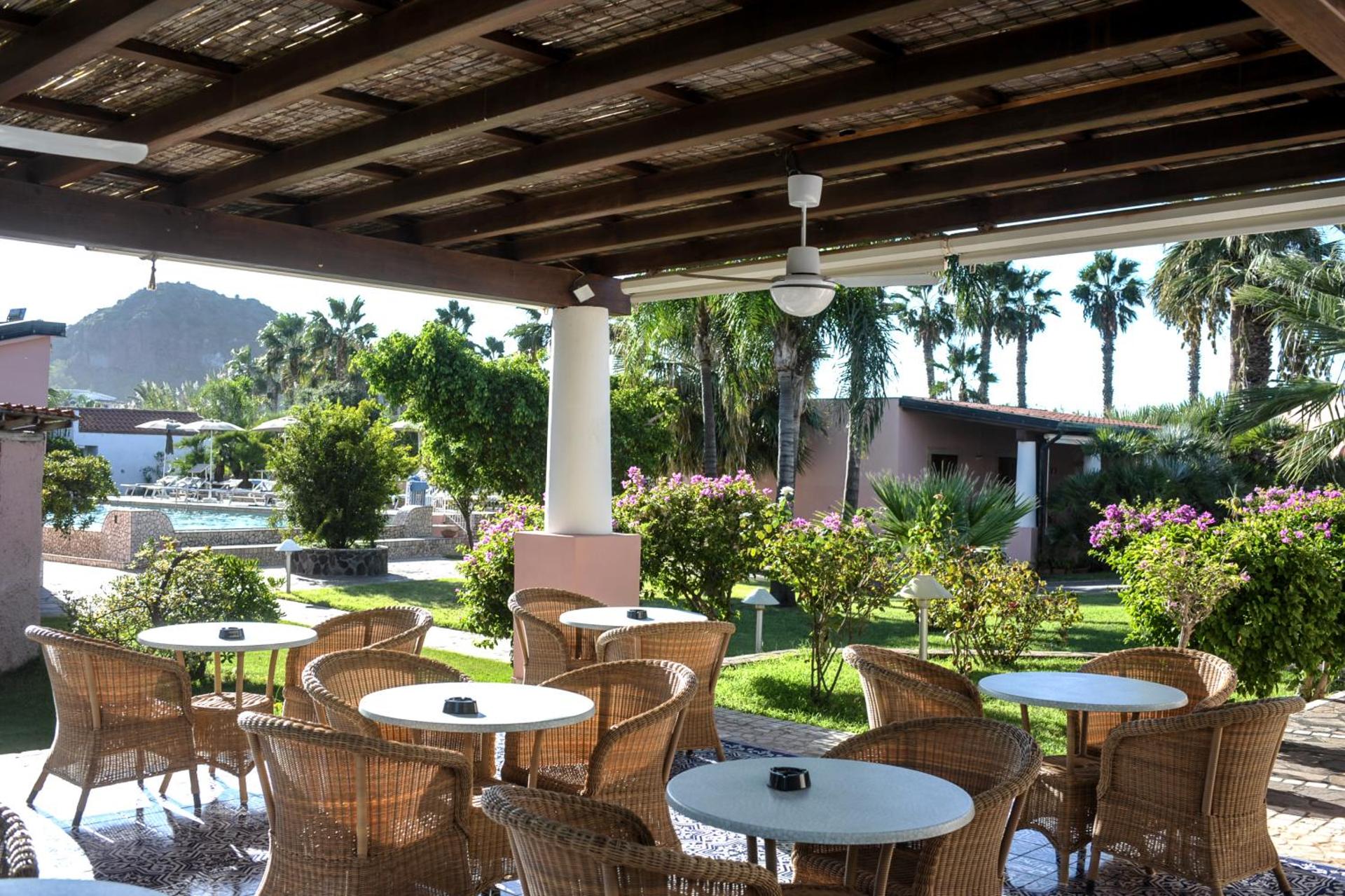 Hotel Eros - Photo 125