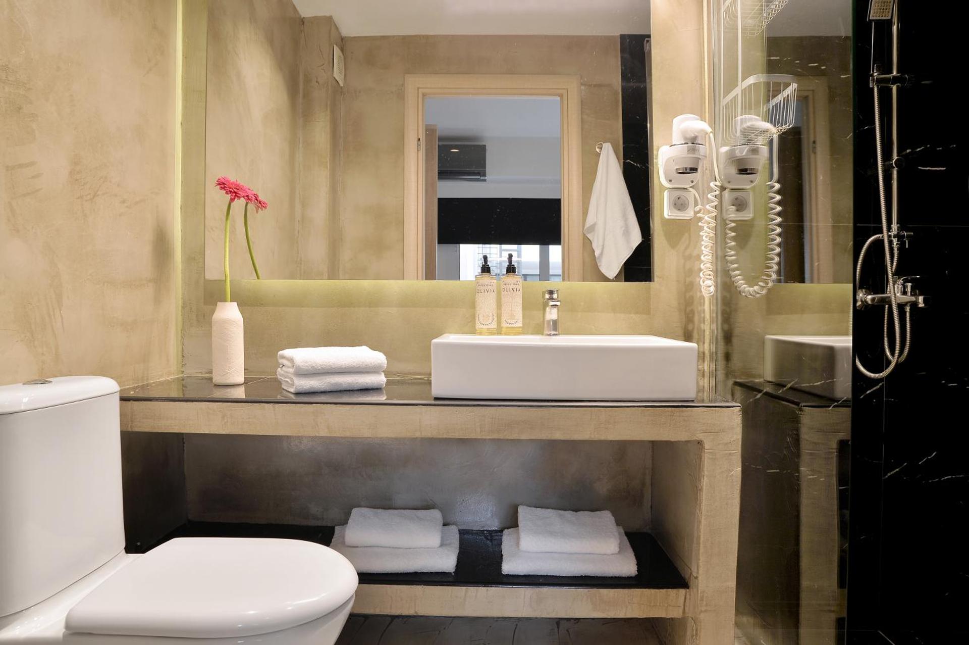 Alter Athens - Photo 66