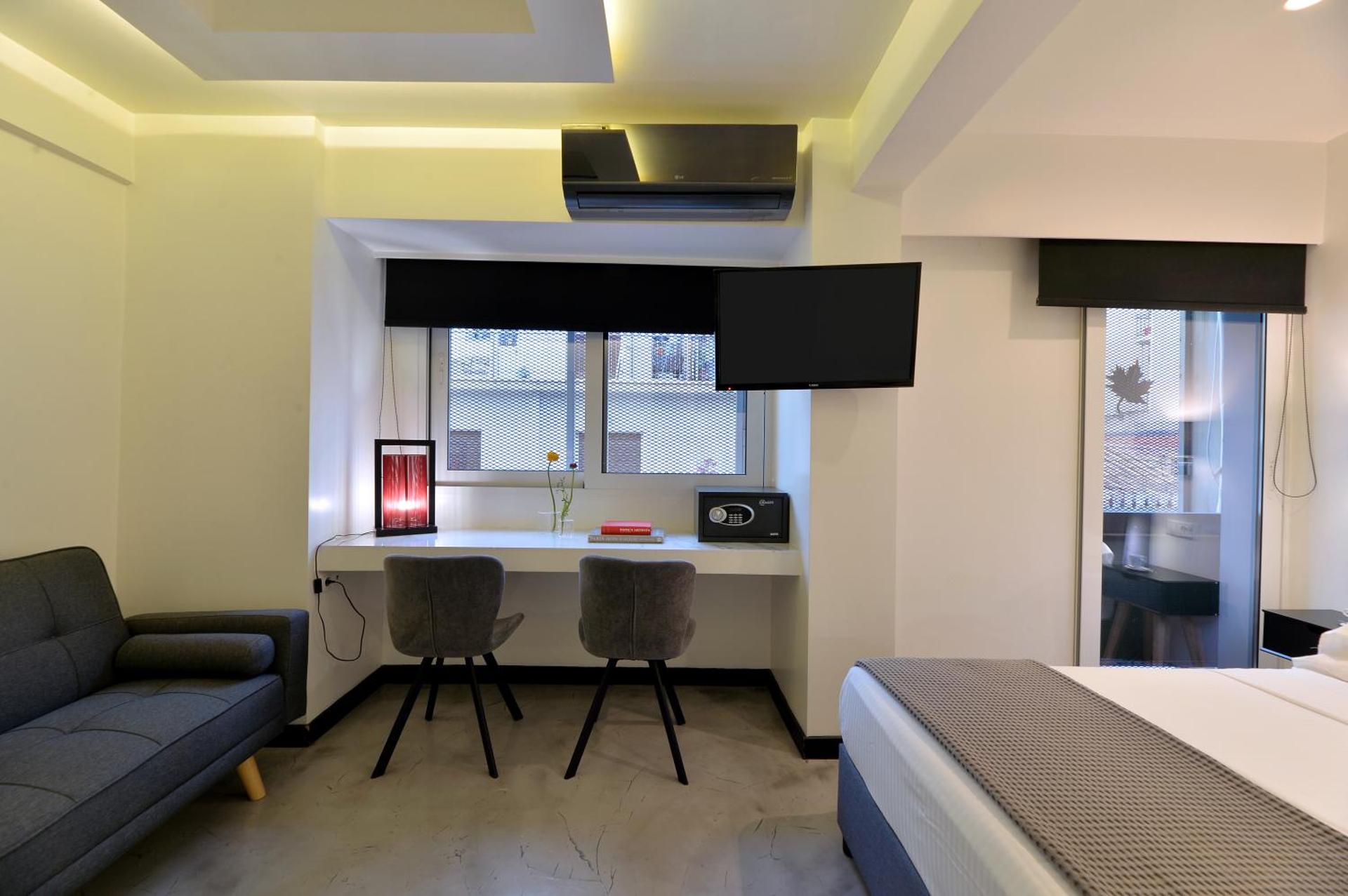 Alter Athens - Photo 10