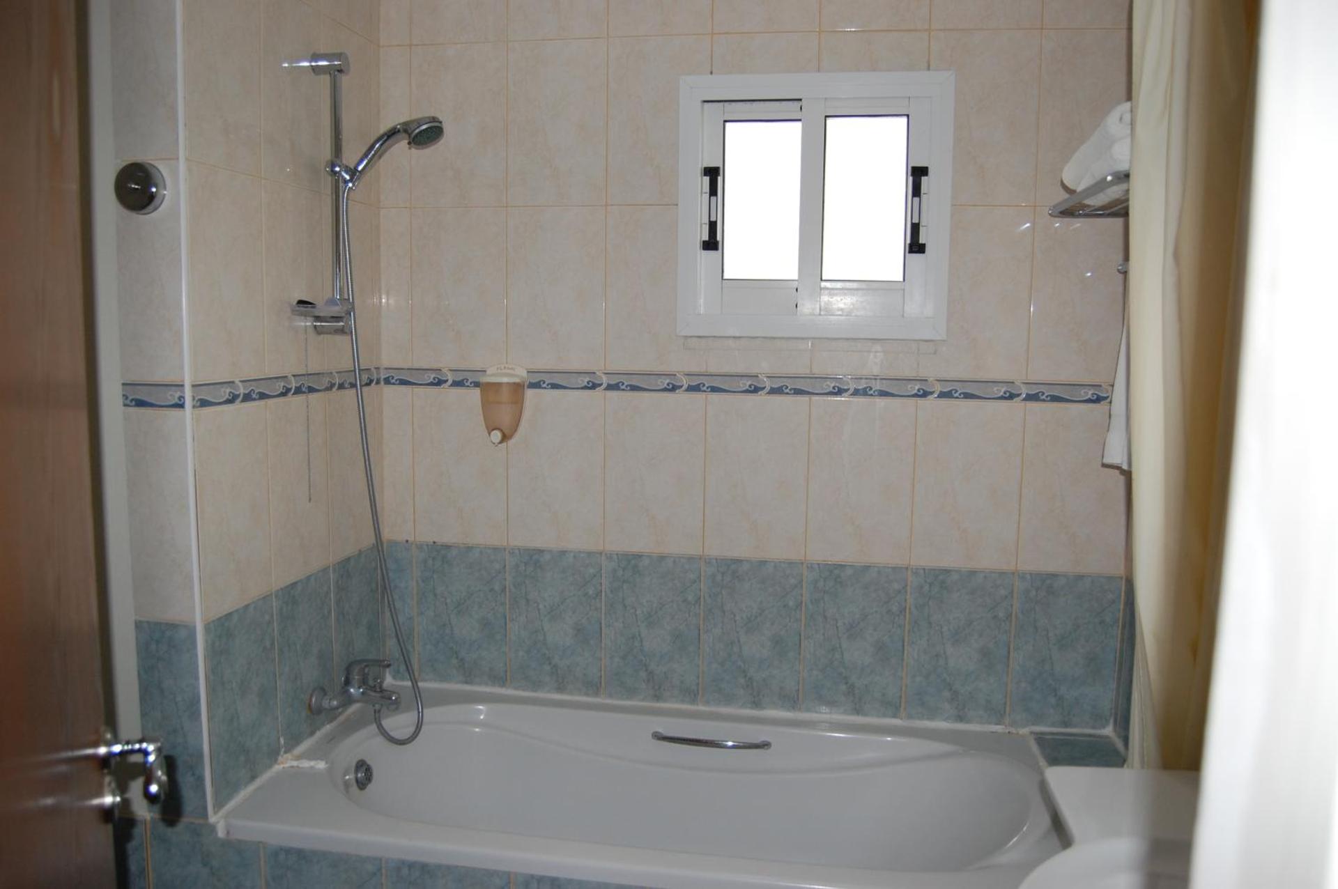 M. Moniatis Hotel - Photo 4