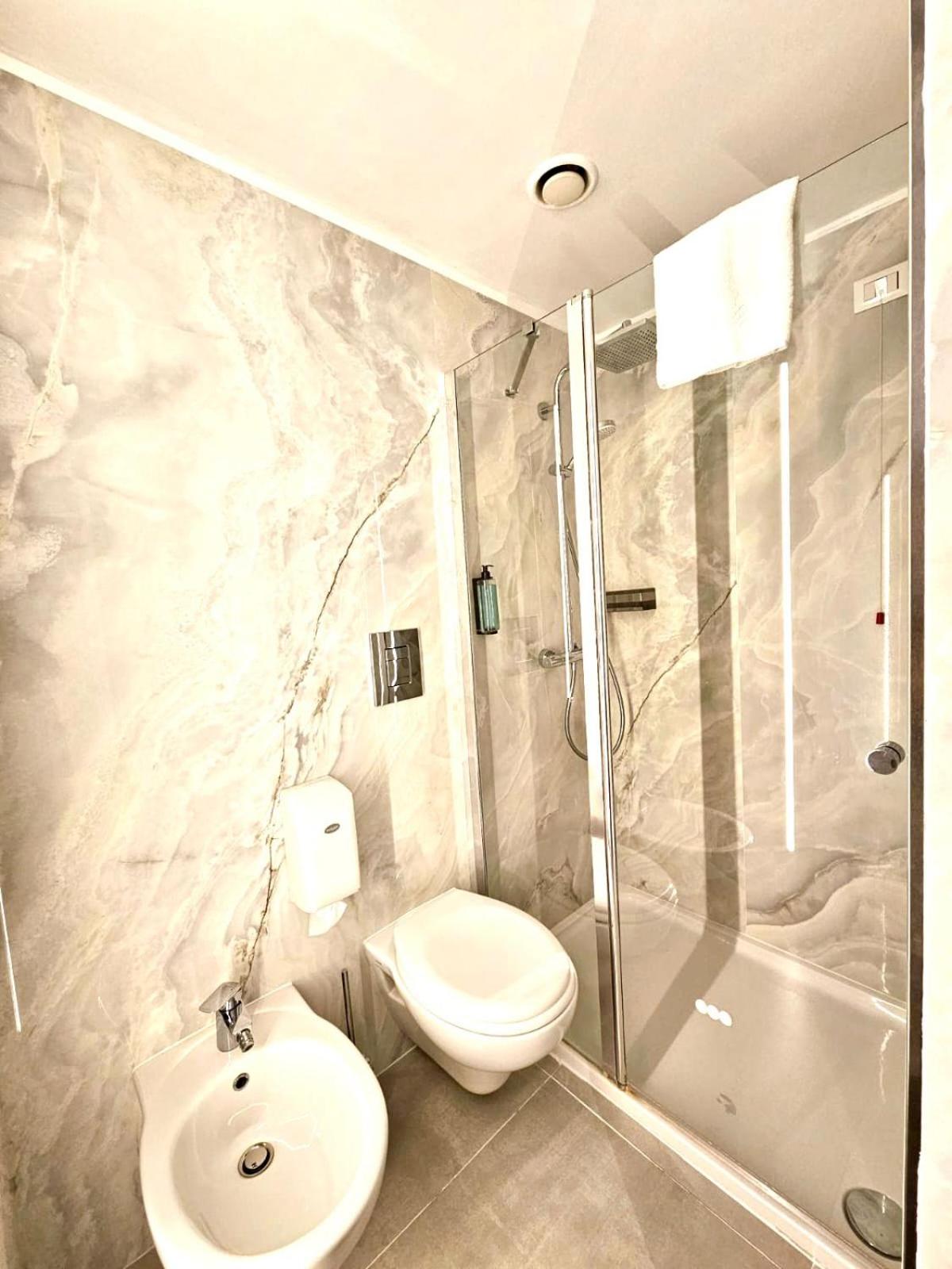 Canova Hotel - Photo 47