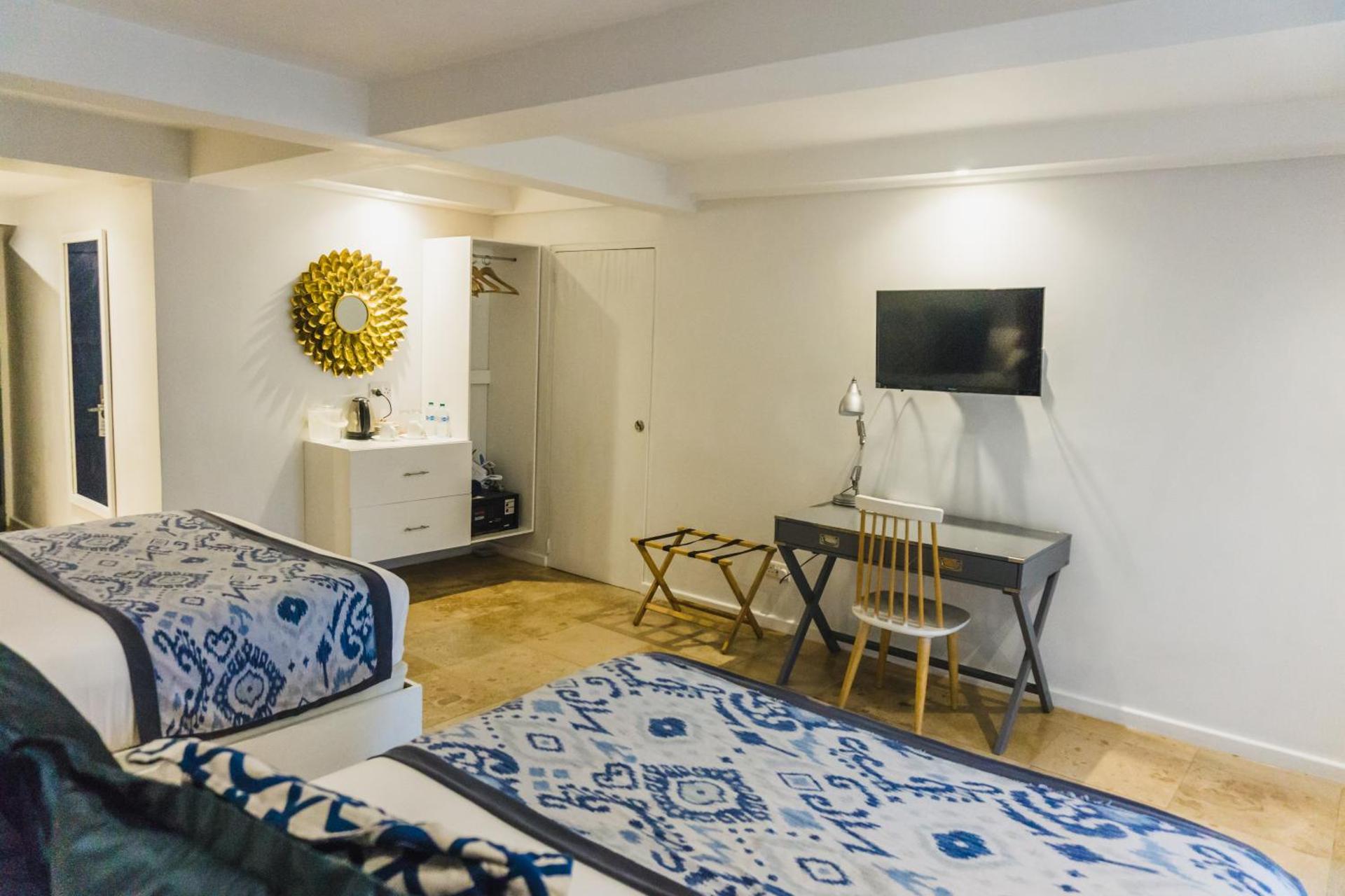 Blue Lagoon Hotel and Marina Ltd - Photo 11