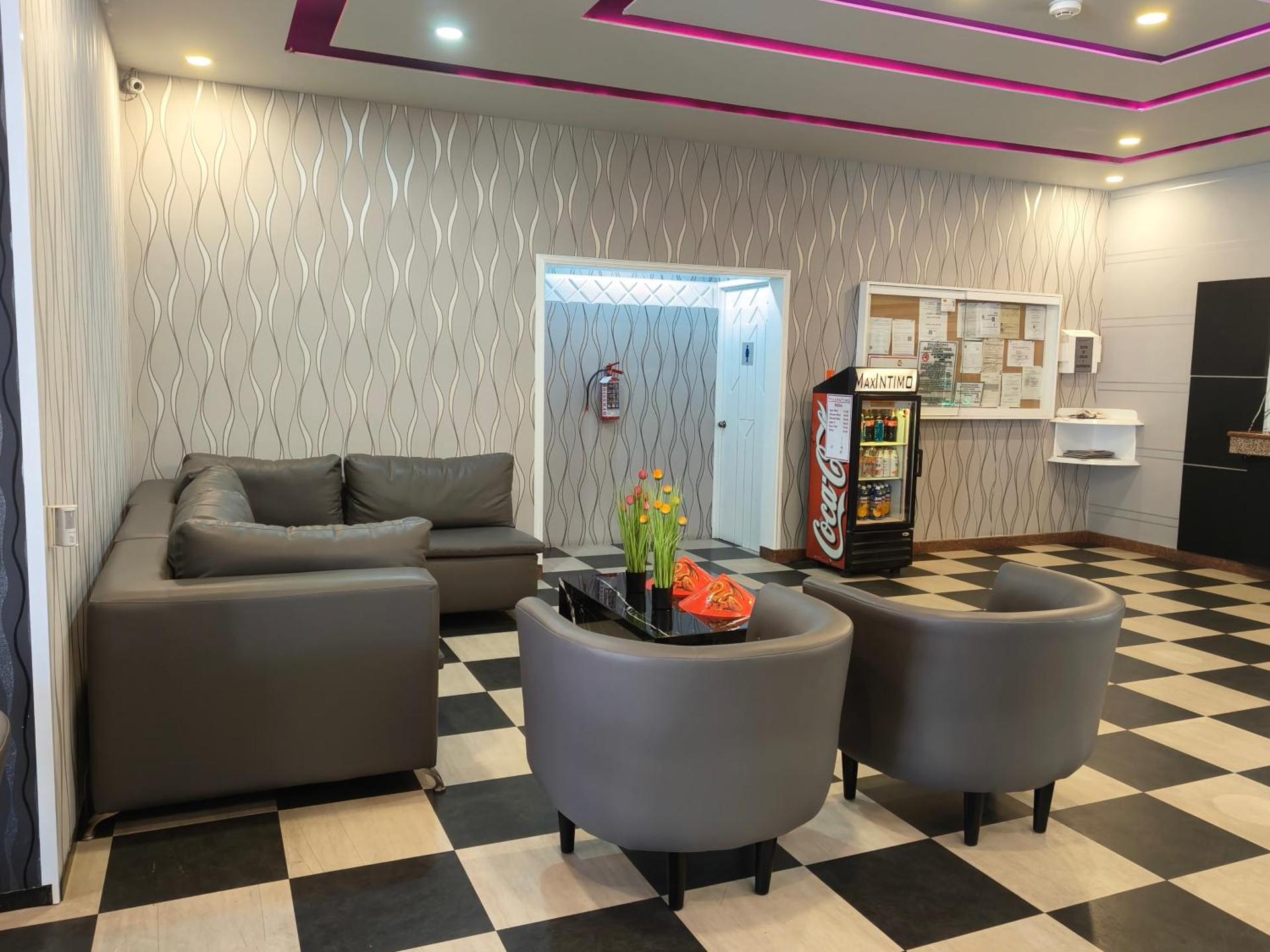 Hotel Max - Photo 14