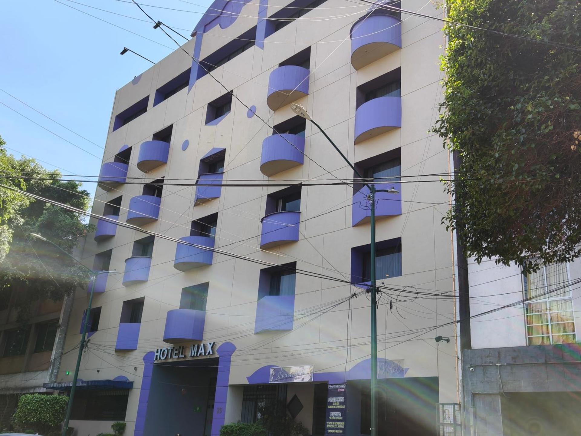 Hotel Max - Photo 28