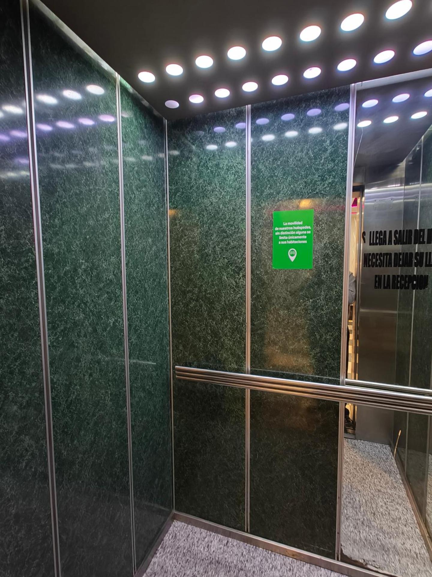 Hotel Max - Photo 17