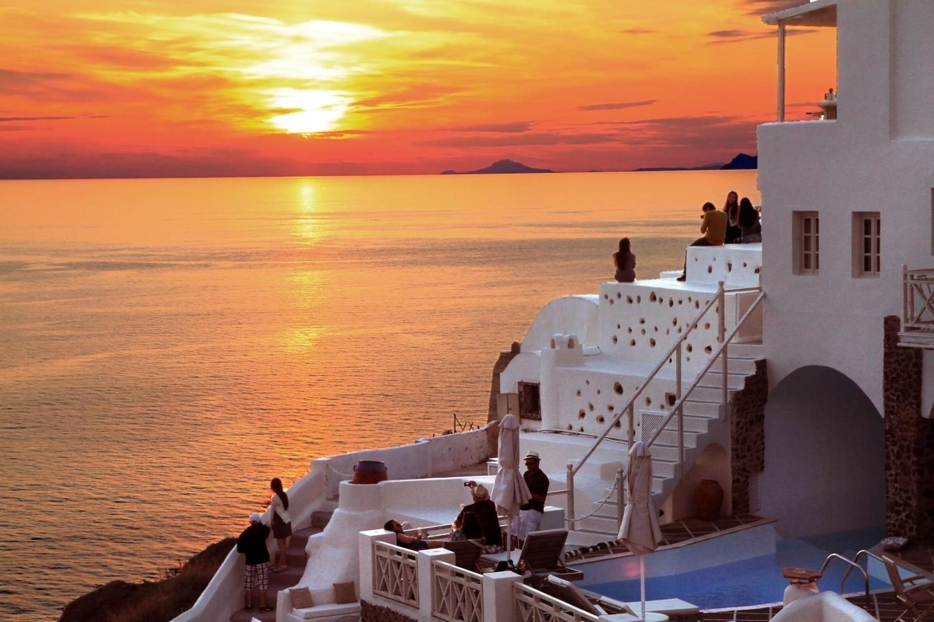 Oia Mare Villas - Photo 35