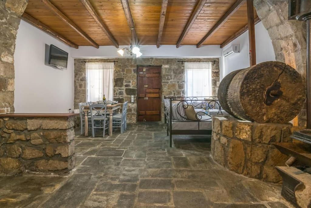 Olive Guesthouse Trypiti - Photo 17