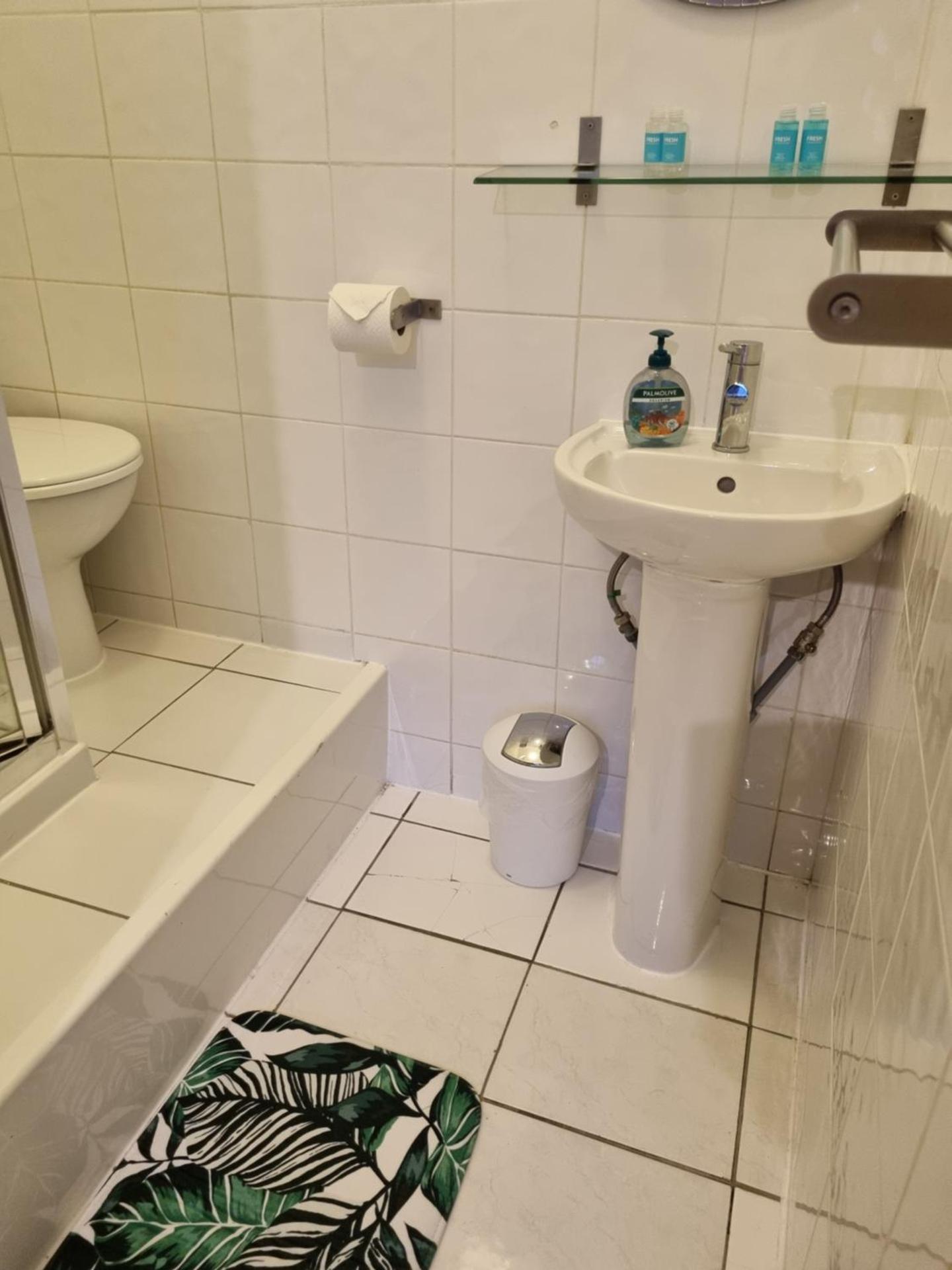 The Windmill Hotel - Photo 8