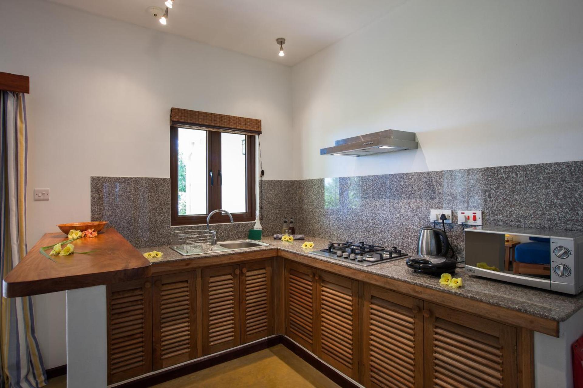 L'Hirondelle Self Catering Guest House - Photo 5