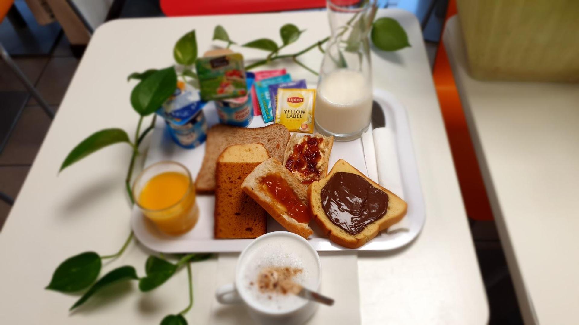 Premiere Classe Brive La Gaillarde Ouest - Photo 24