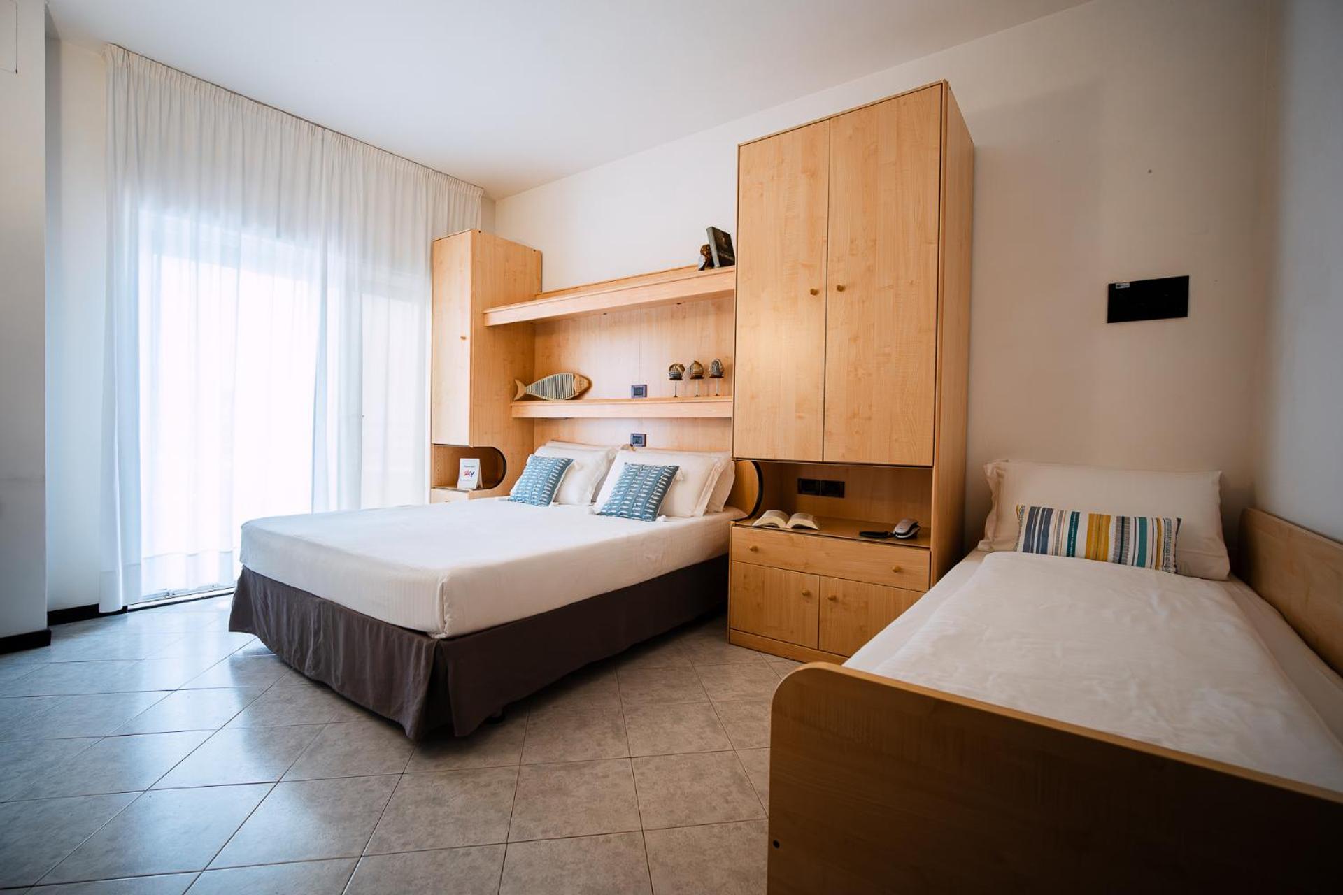 Hotel Niagara - Photo 61