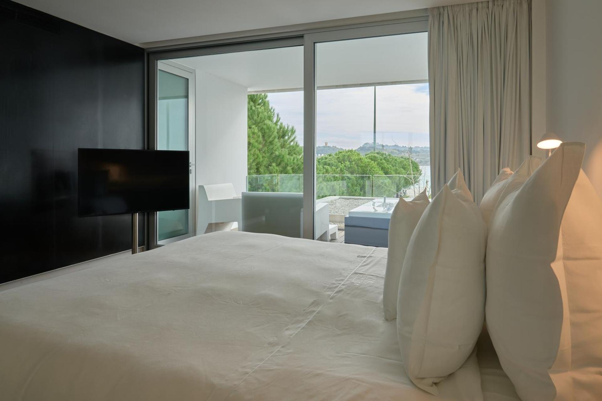 Altis Belem Hotel & Spa, a Member of Design Hotels - Photo 64