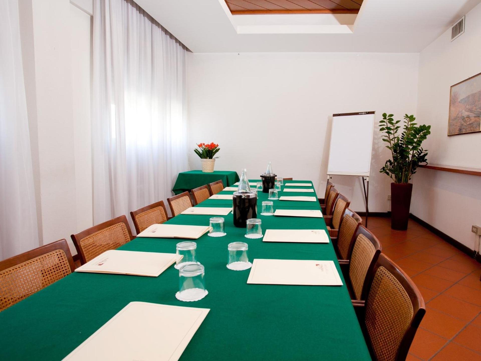 Hotel Marconi - Photo 9