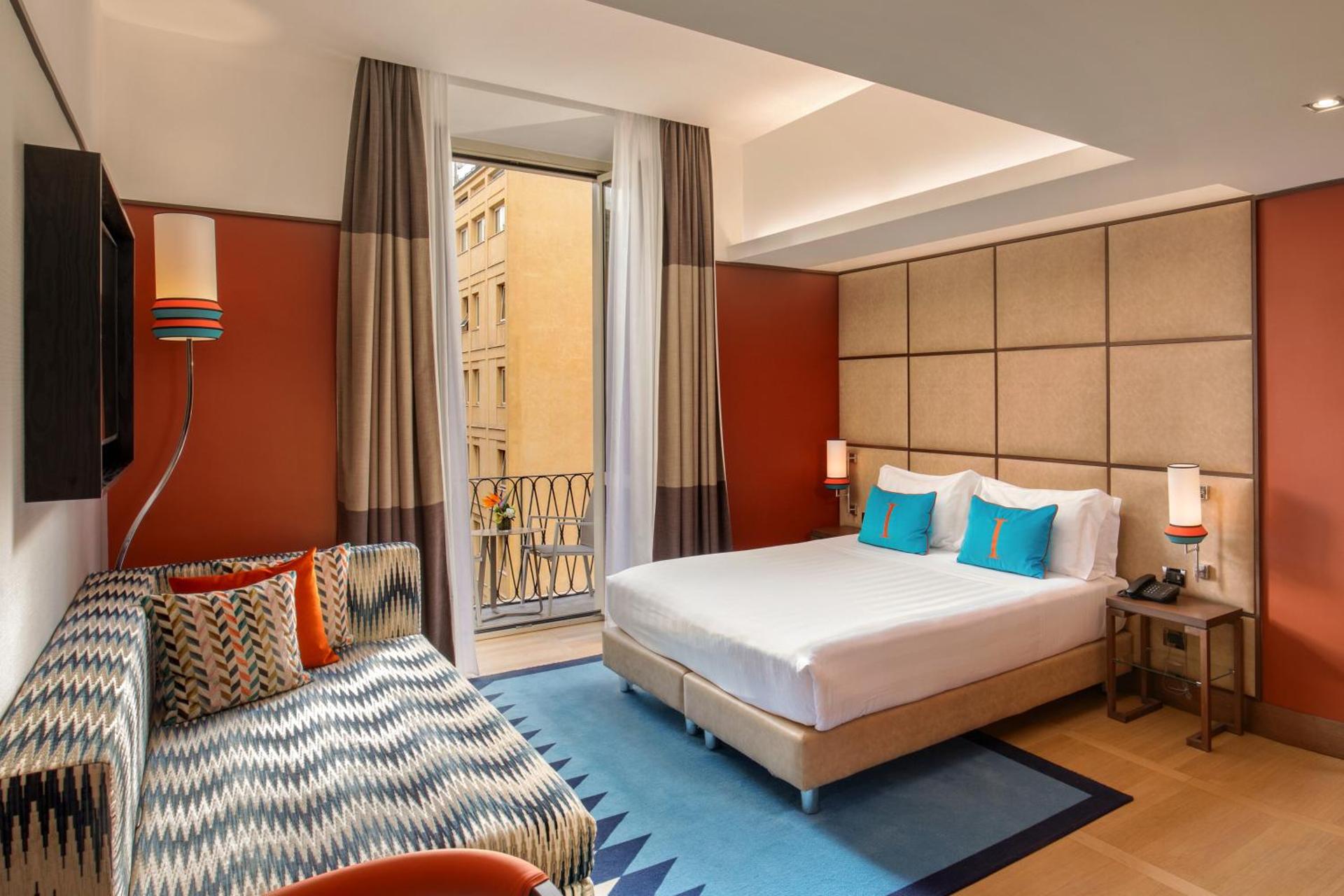The Independent Hotel - Photo 29