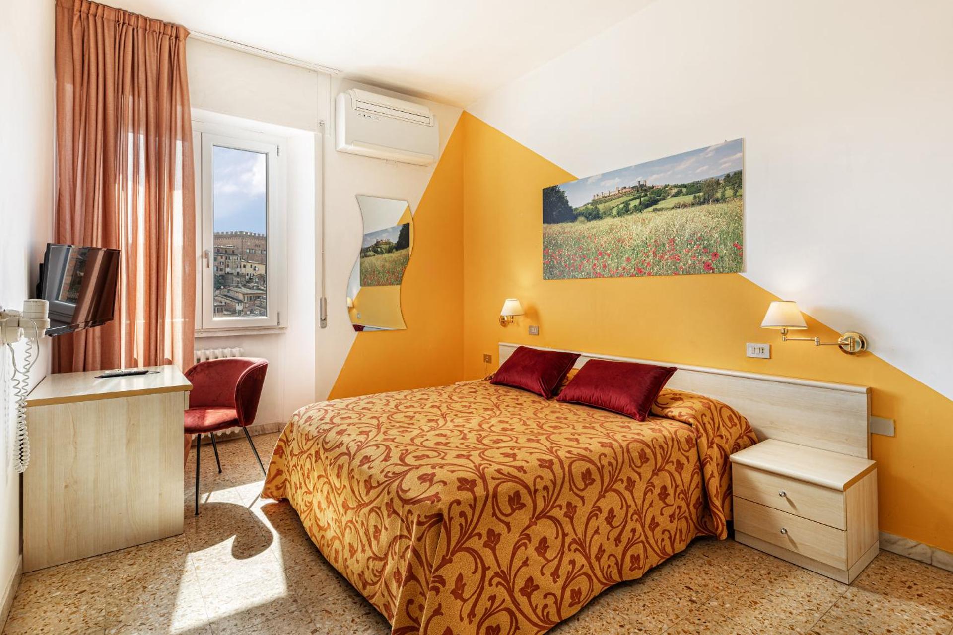 Hotel Minerva - Photo 16
