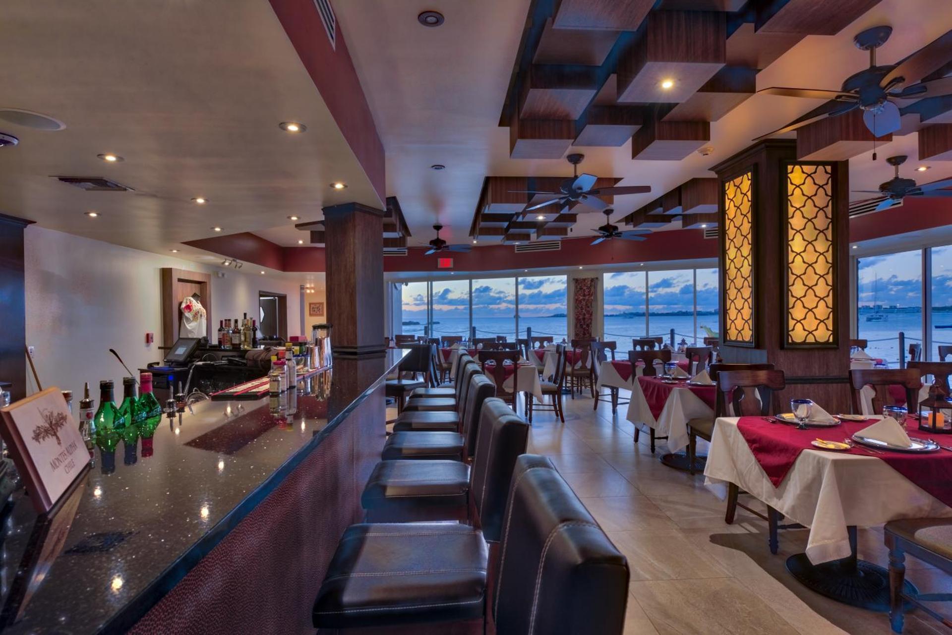 The Villas at Simpson Bay Resort - Photo 6