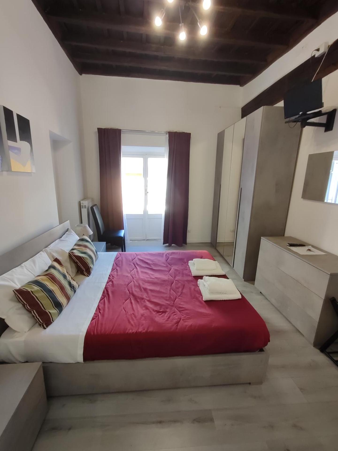 Giubbonari Street - Photo 4